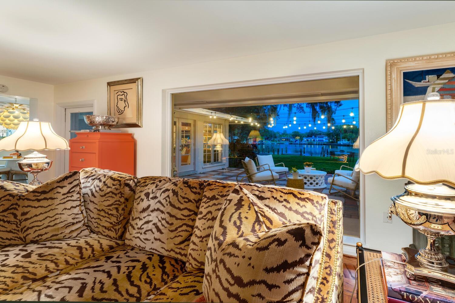 Image 49 of 77 For 1542 Gulfview Drive