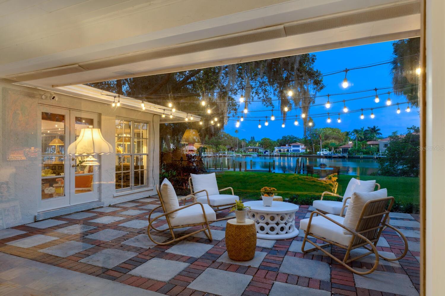 Image 51 of 77 For 1542 Gulfview Drive