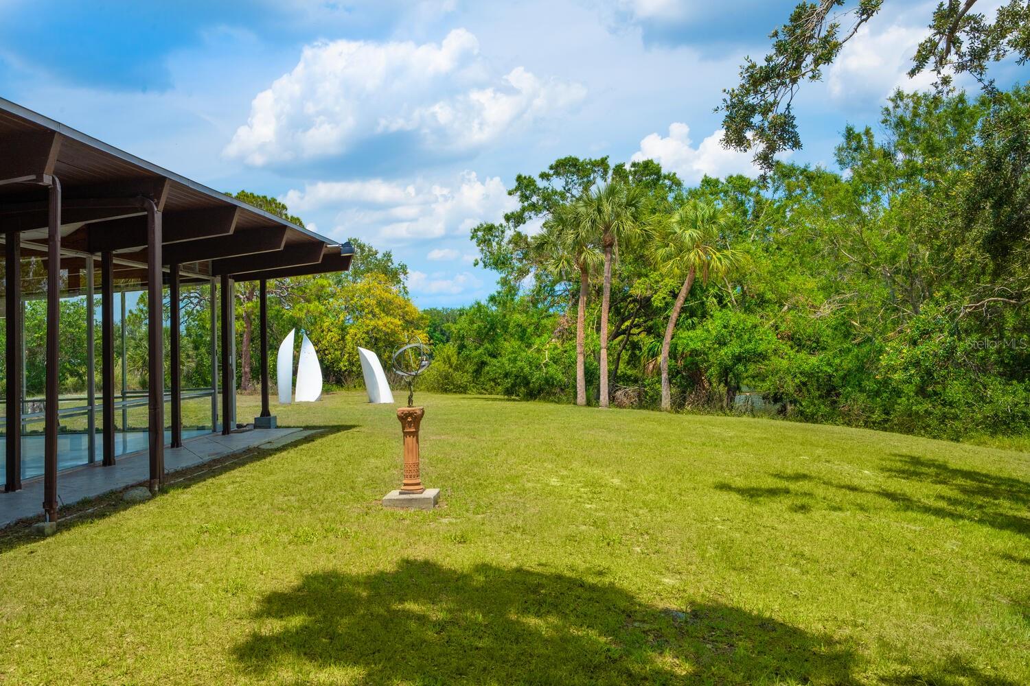 Image 65 of 77 For 1542 Gulfview Drive