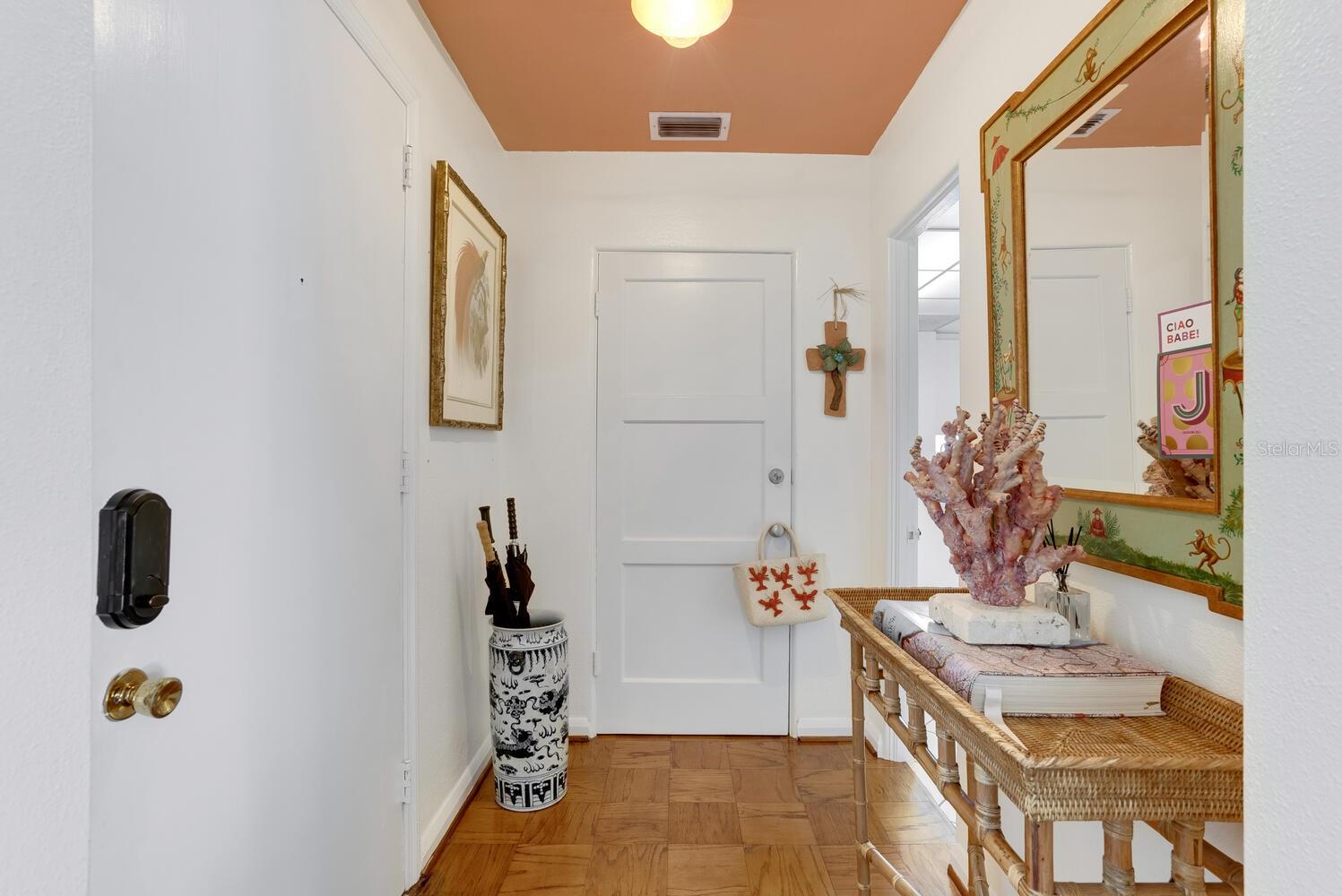 Image 7 of 77 For 1542 Gulfview Drive