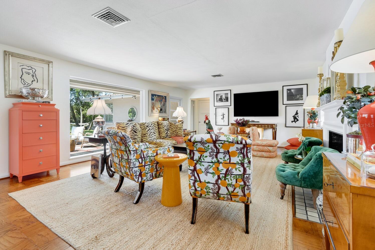 Image 8 of 77 For 1542 Gulfview Drive