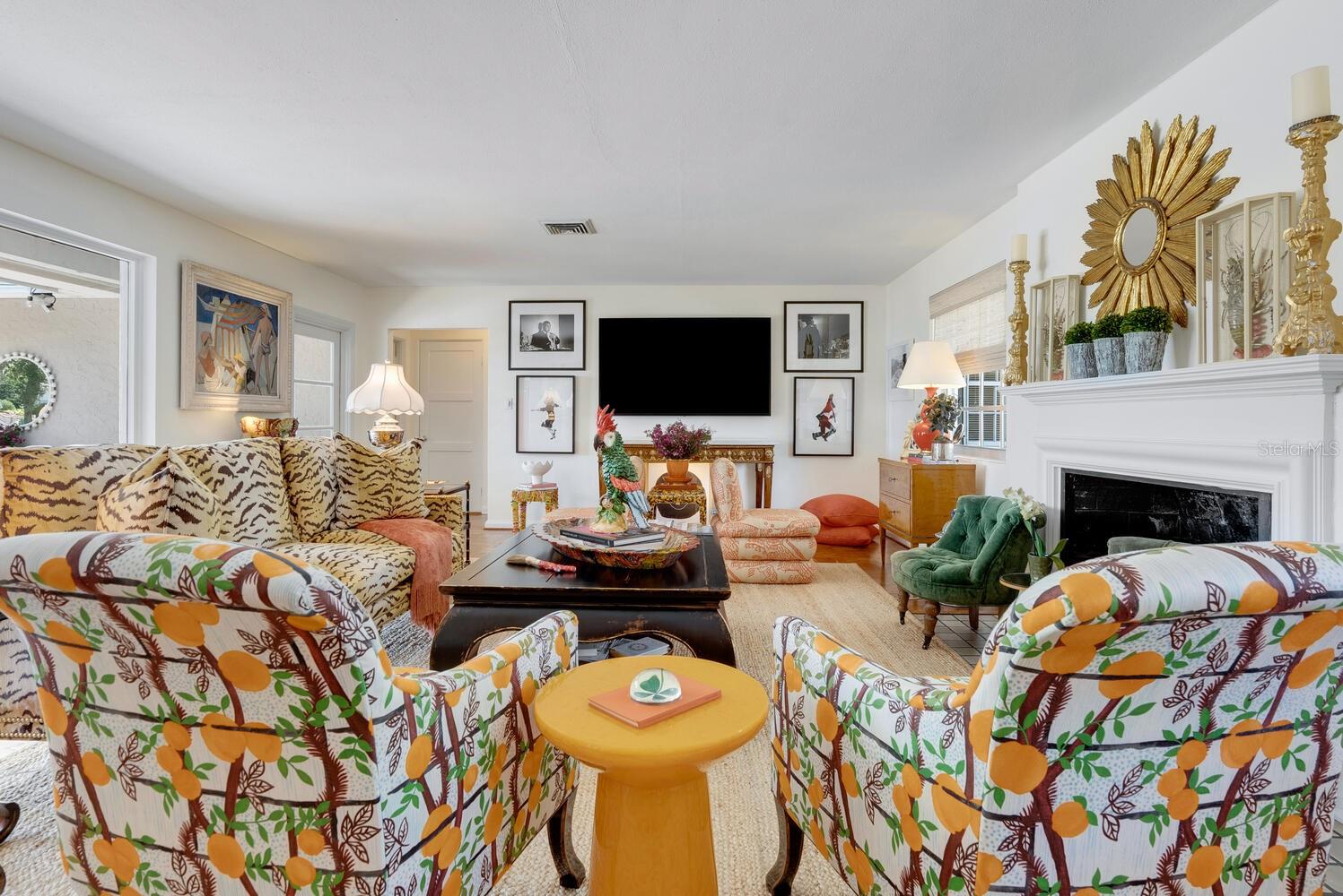 Image 9 of 77 For 1542 Gulfview Drive