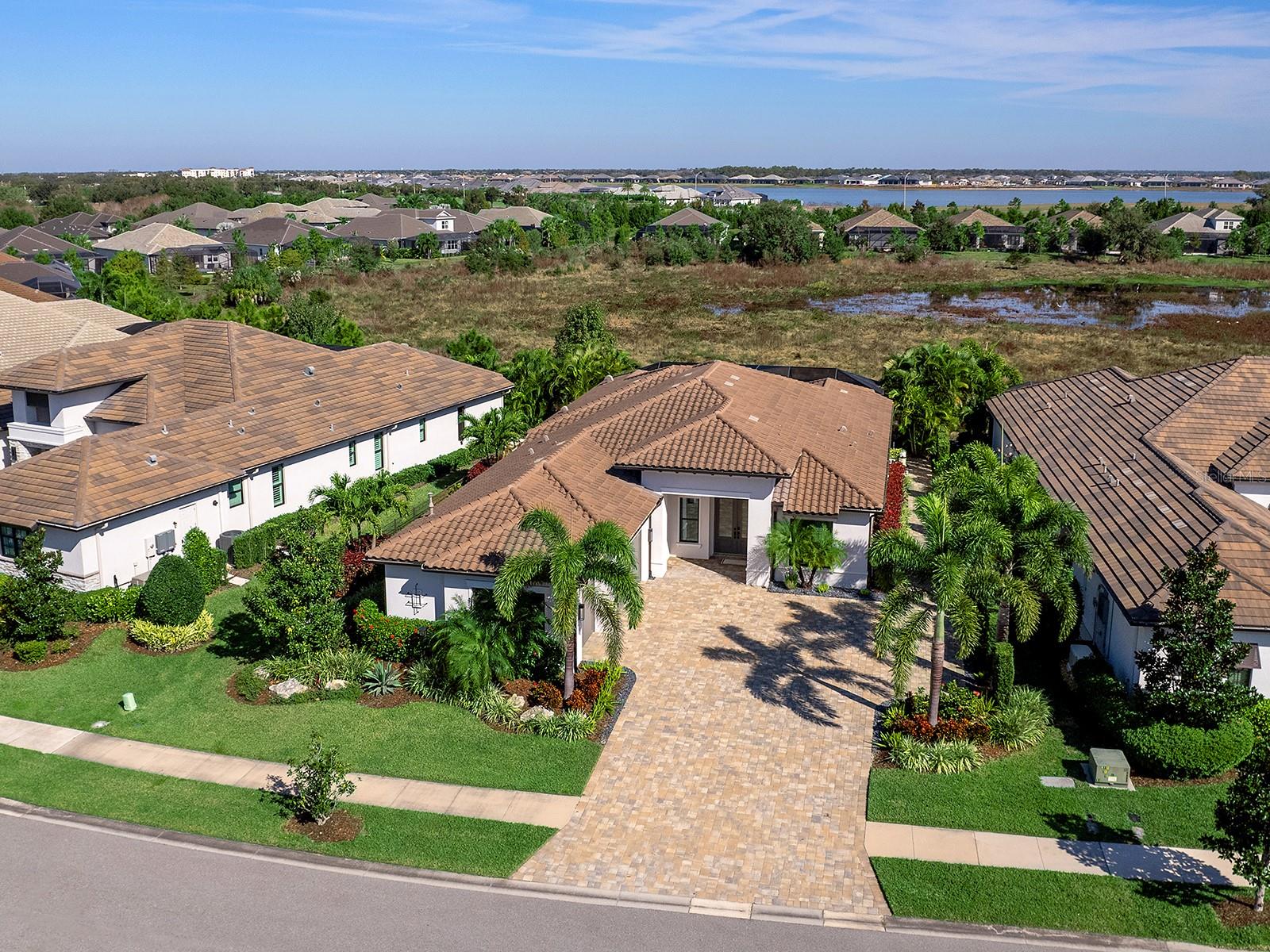 Image 48 of 83 For 724 Crosswind Avenue