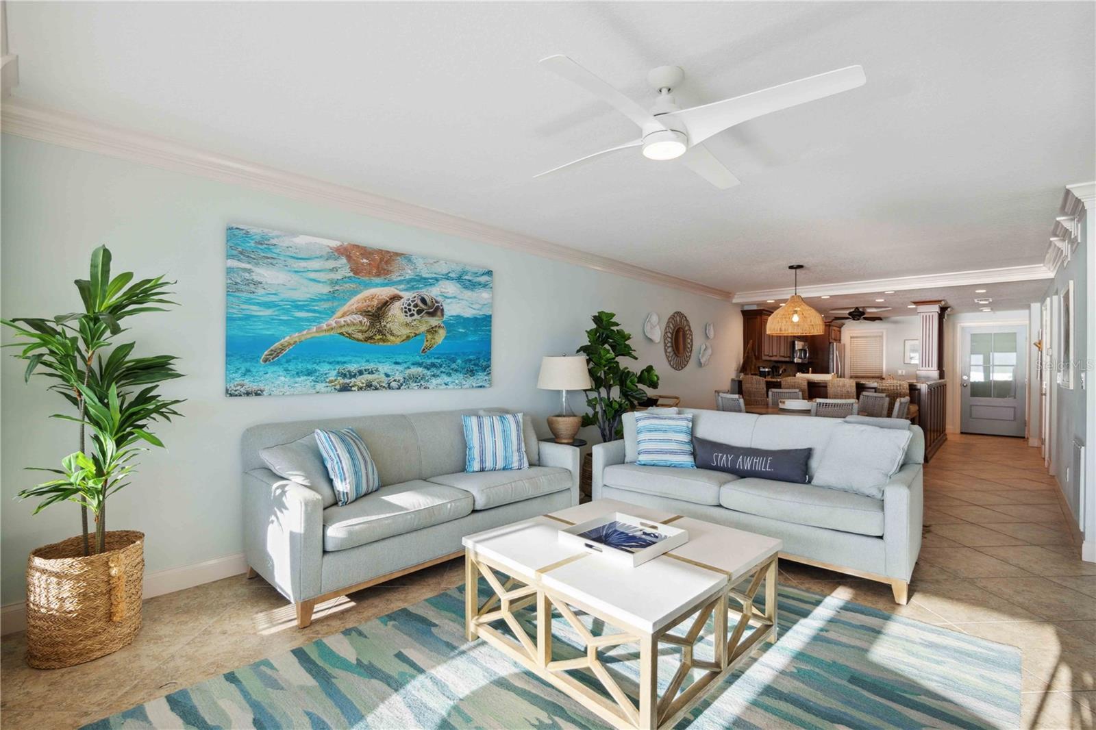 Image 18 of 65 For 6140 Midnight Pass Road 407