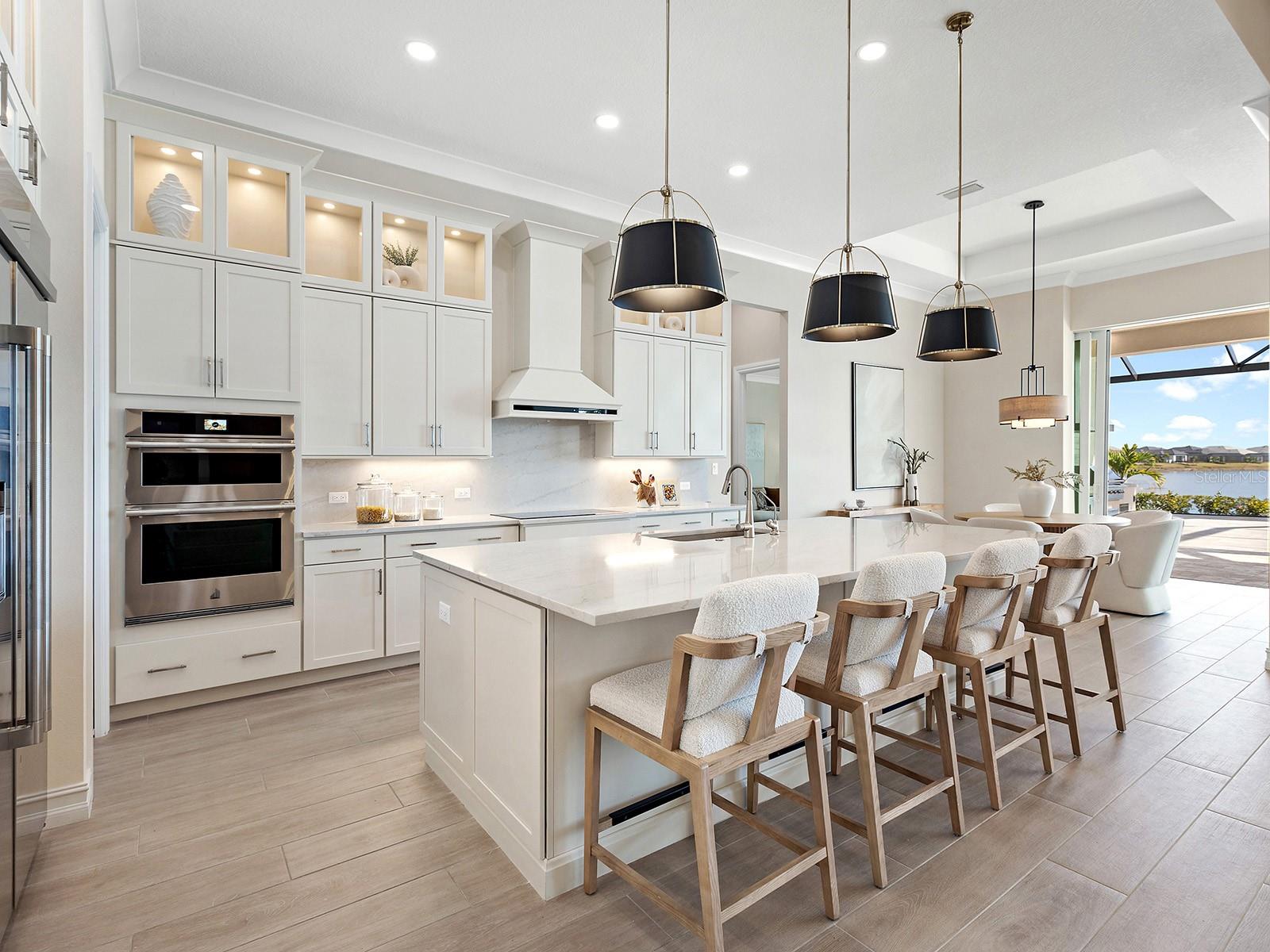 Image 16 of 81 For 508 Blue Shell Loop