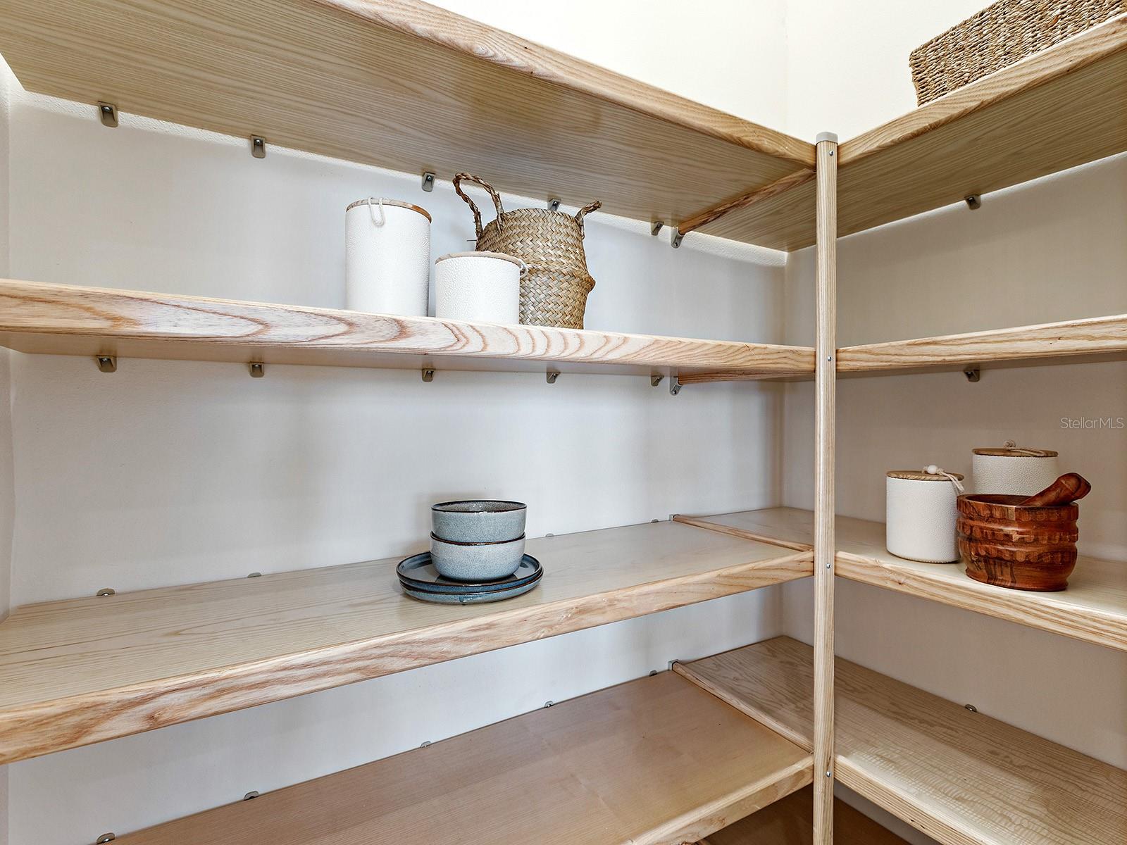 Image 20 of 81 For 508 Blue Shell Loop