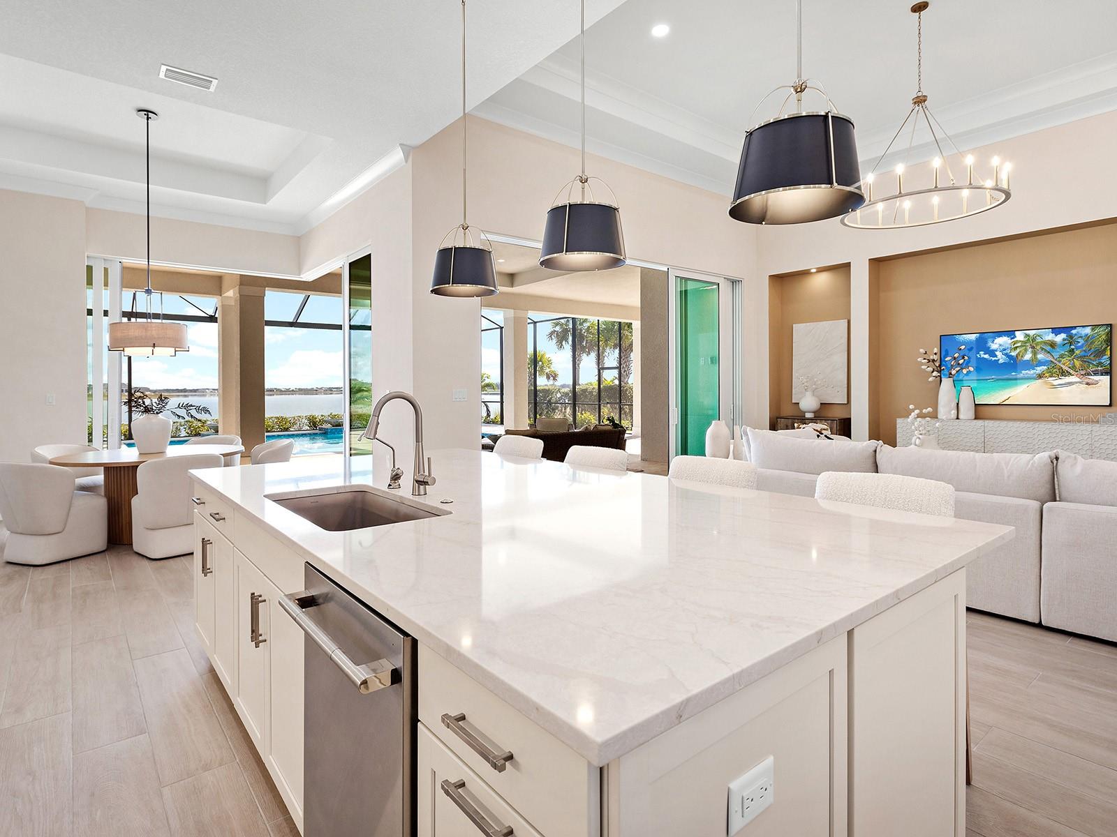 Image 22 of 81 For 508 Blue Shell Loop