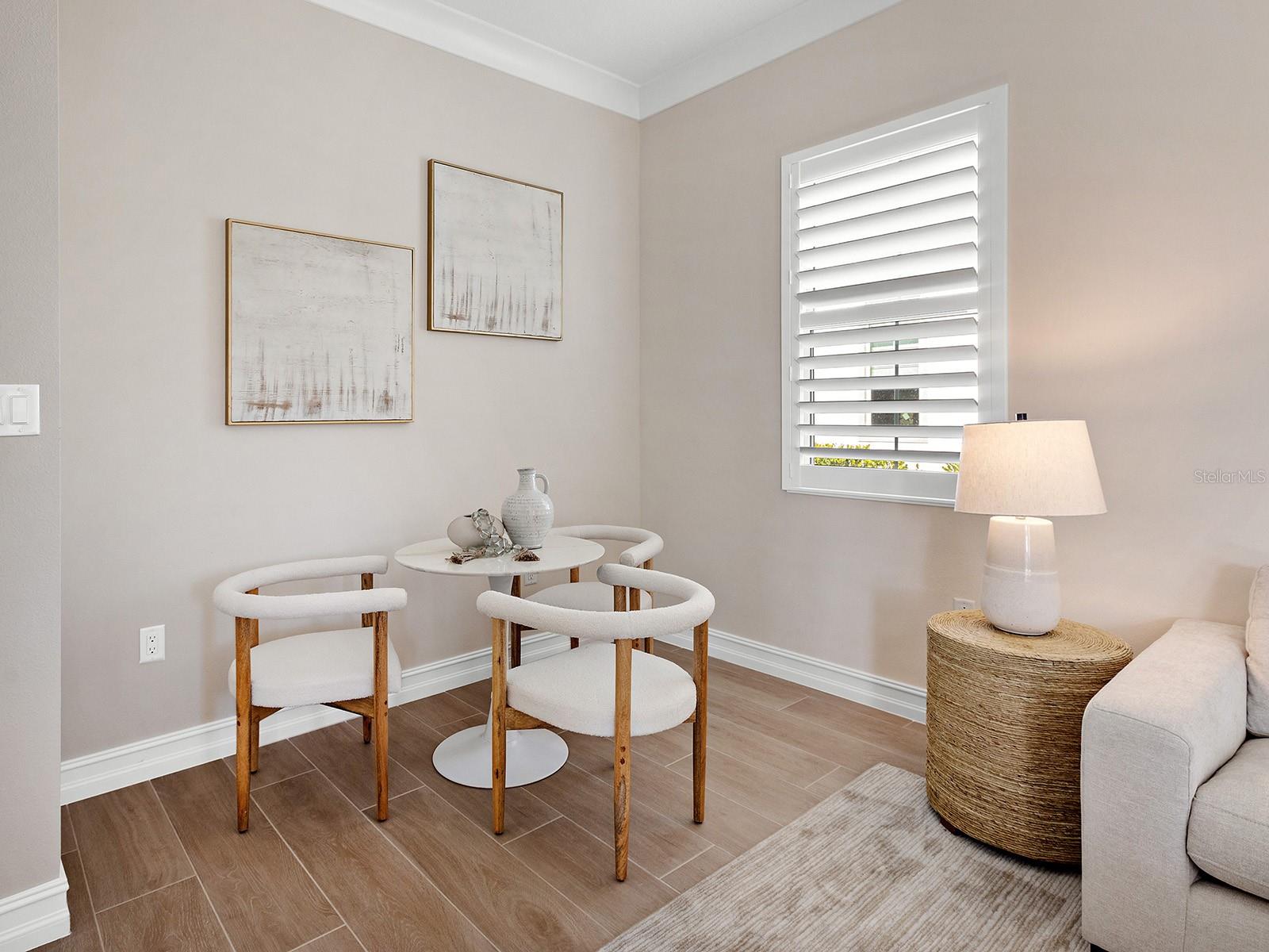 Image 28 of 81 For 508 Blue Shell Loop