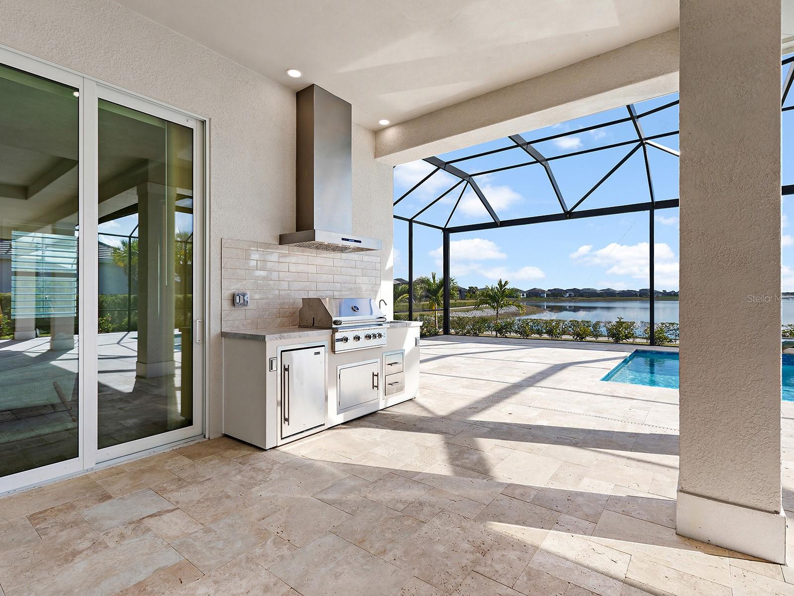 Image 50 of 81 For 508 Blue Shell Loop