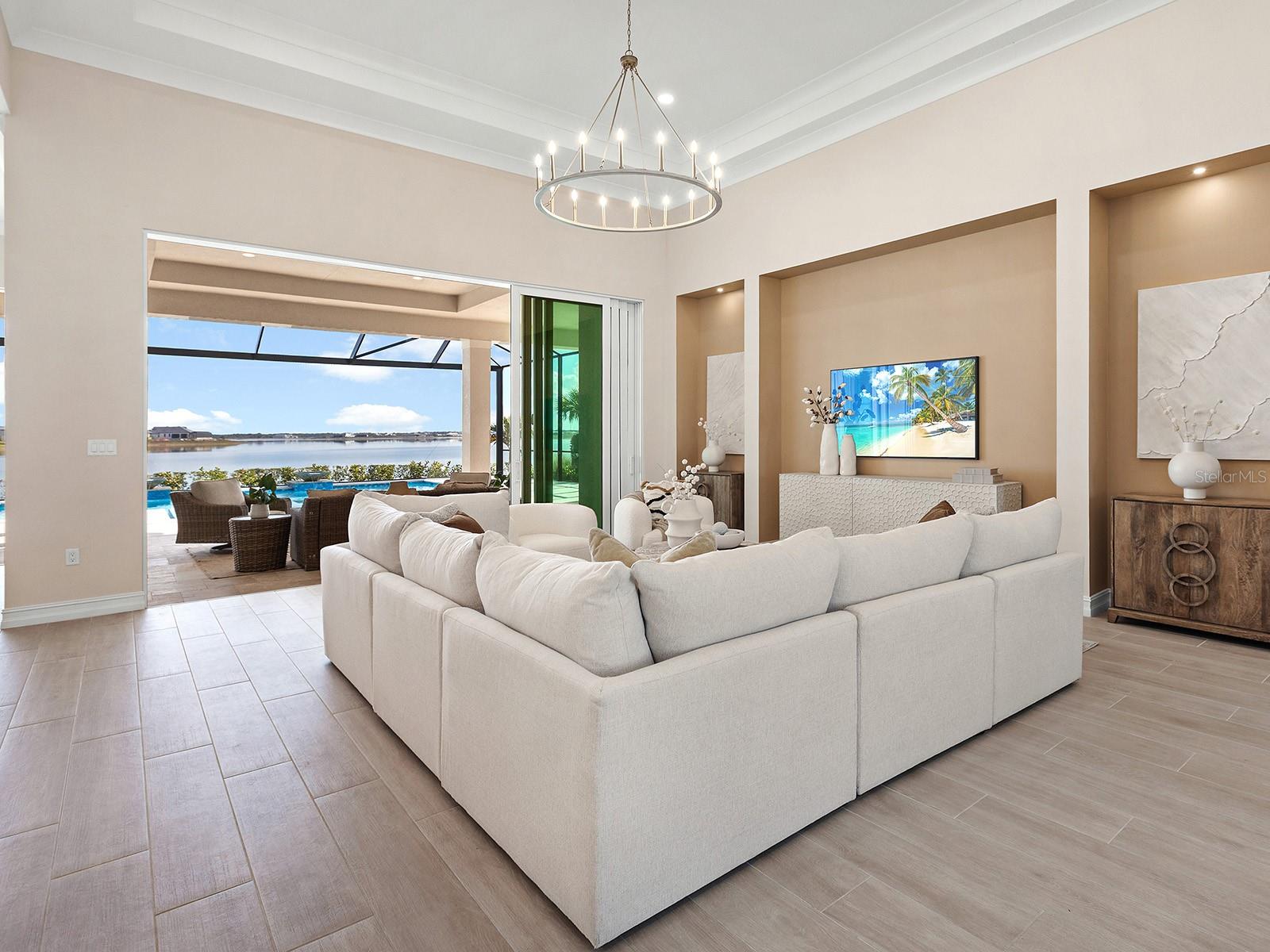 Image 9 of 81 For 508 Blue Shell Loop