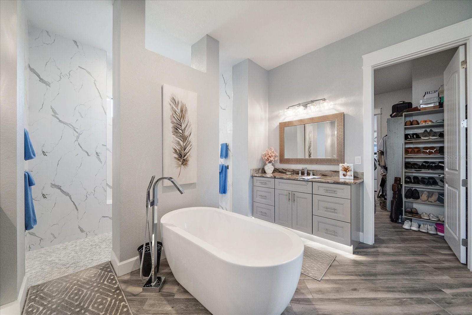 Image 21 of 53 For 15691 Meacham Circle