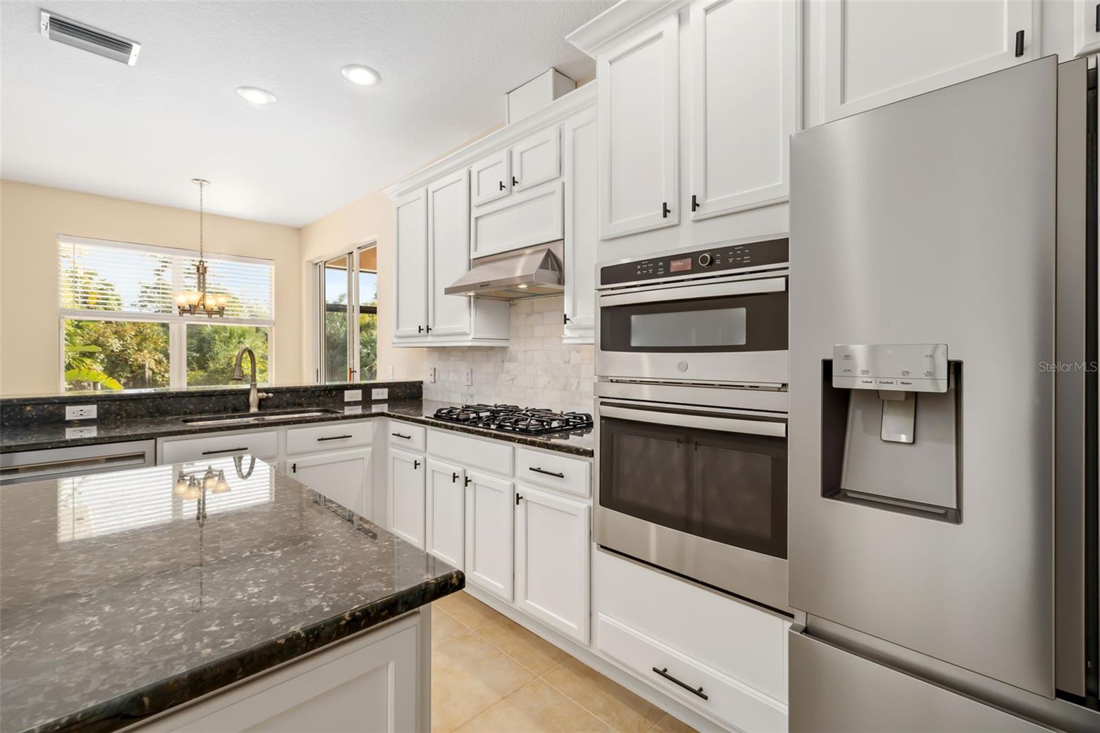 Image 21 of 50 For 243 Petrel Trail