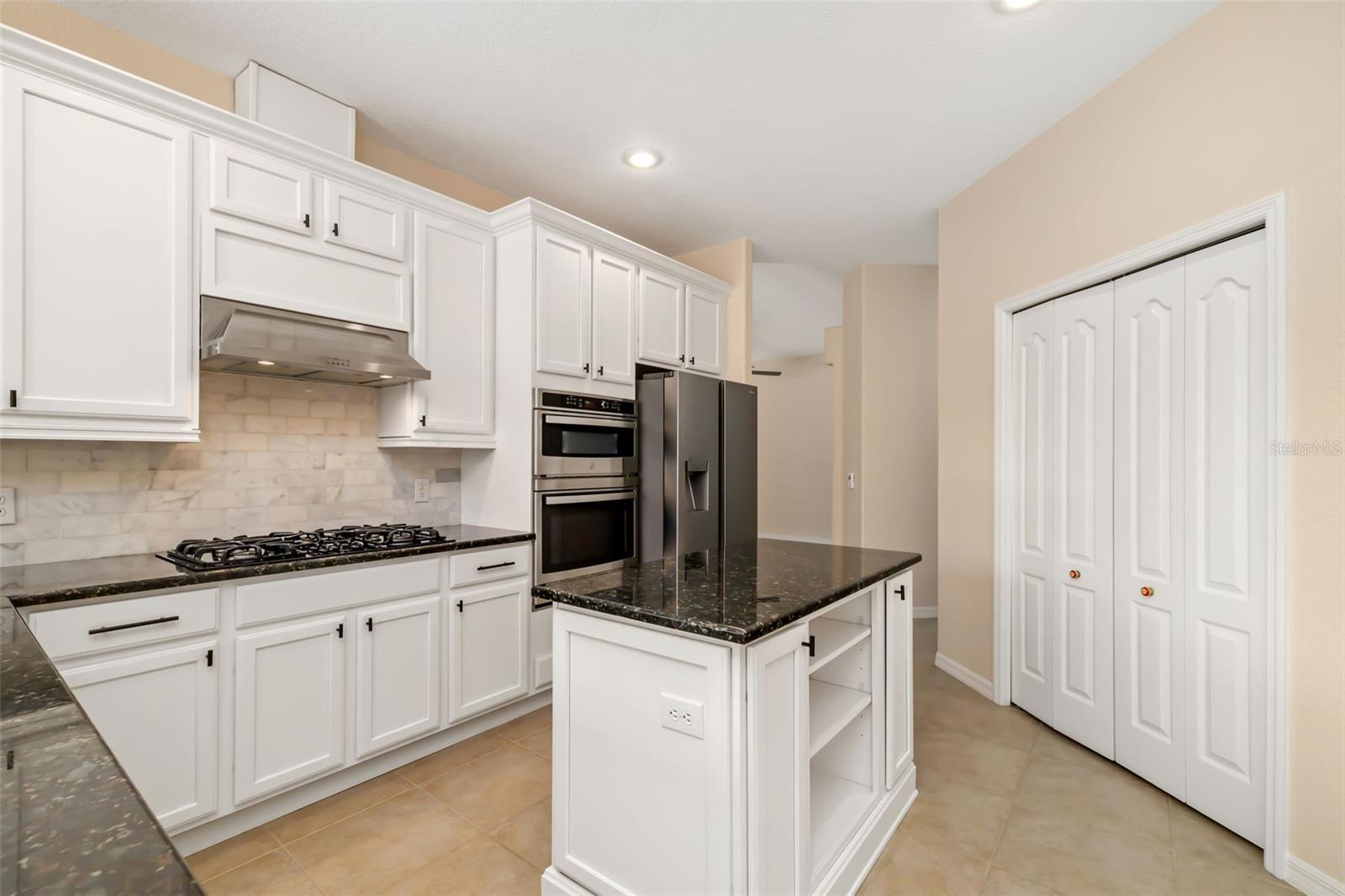 Image 24 of 50 For 243 Petrel Trail