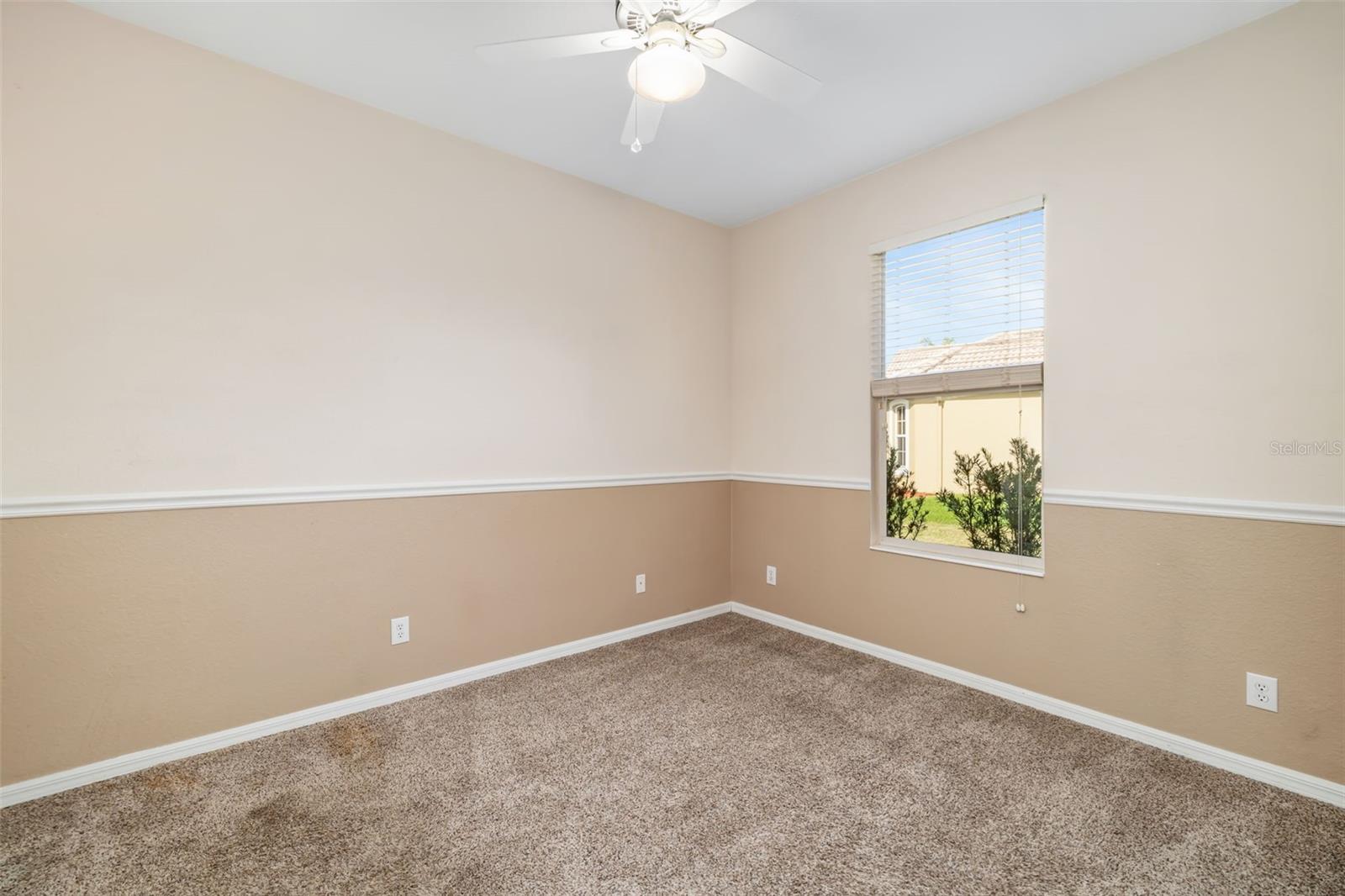 Image 27 of 50 For 243 Petrel Trail