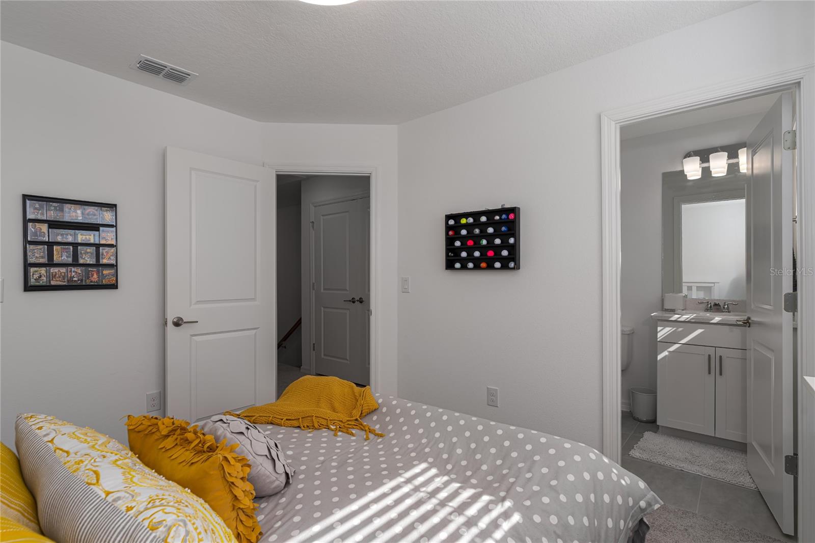 Image 14 of 22 For 6326 Whetstone Court