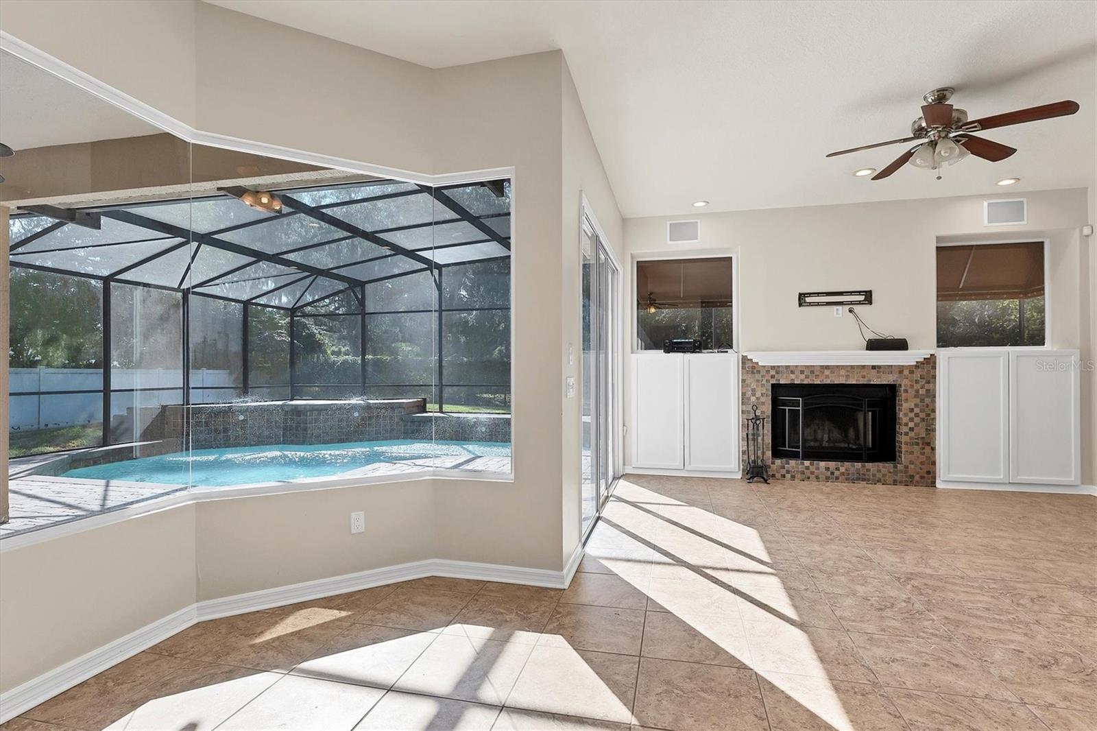 Image 16 of 49 For 5302 Forest Breeze Court