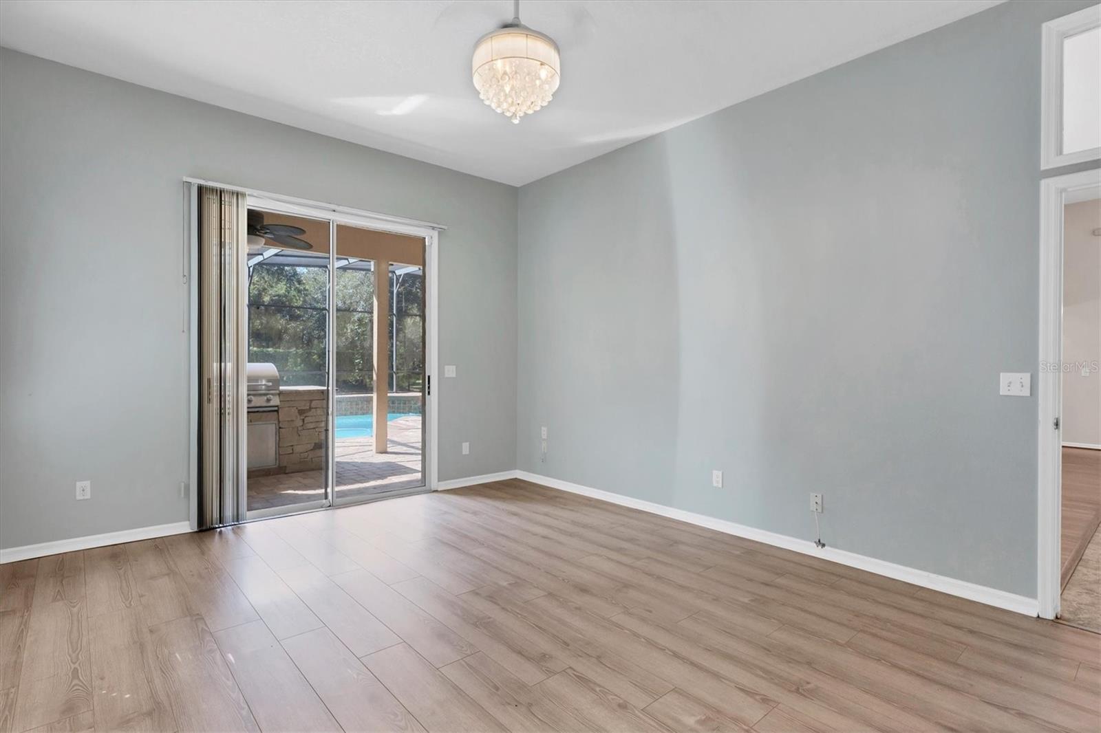 Image 21 of 49 For 5302 Forest Breeze Court