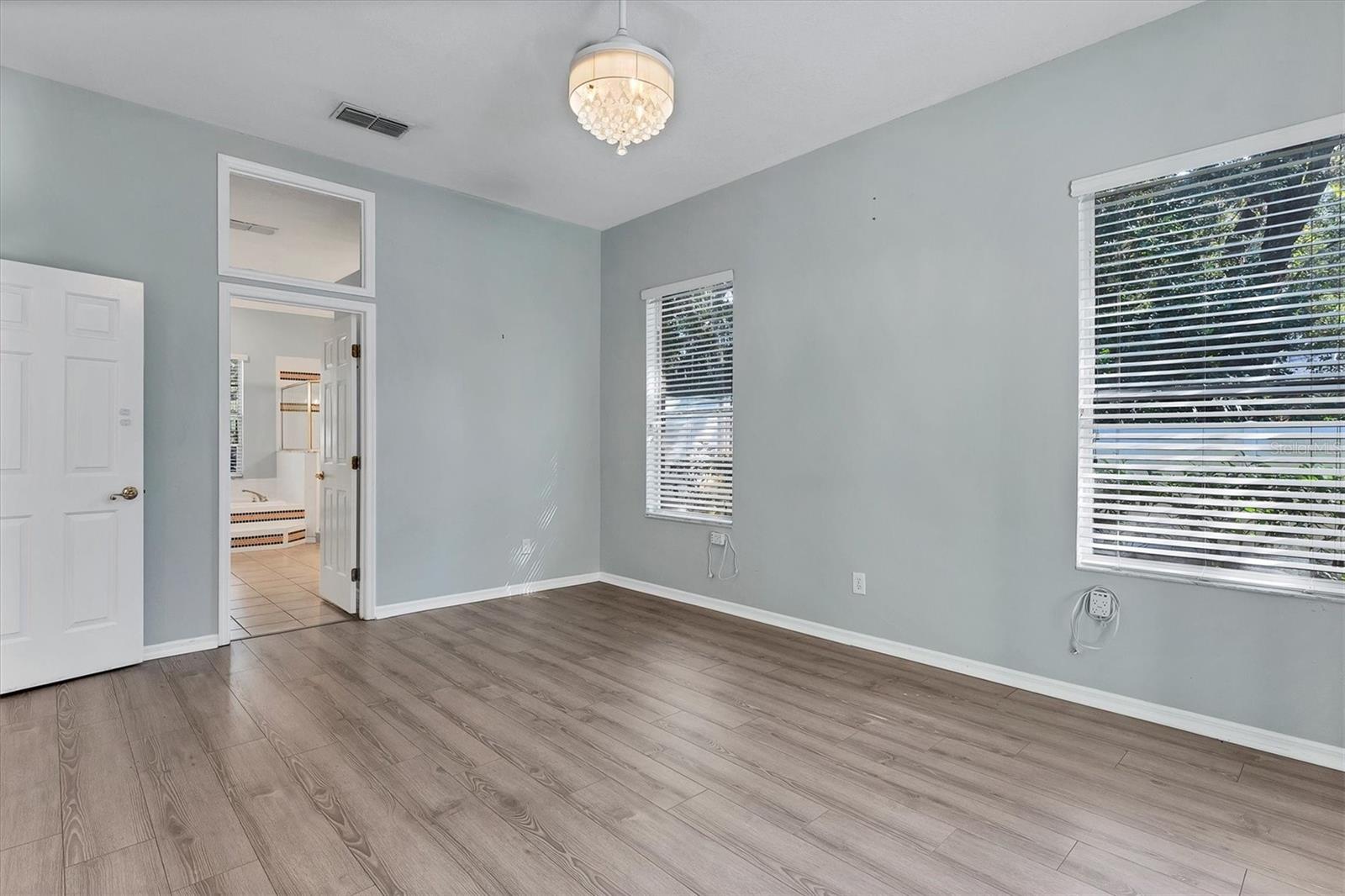 Image 22 of 49 For 5302 Forest Breeze Court