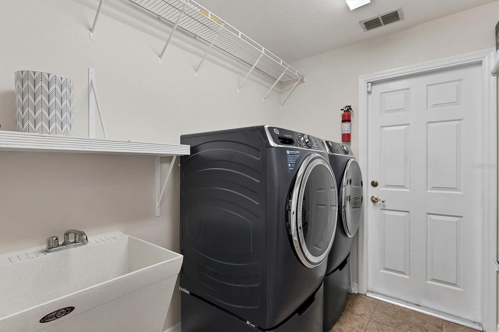 Image 34 of 49 For 5302 Forest Breeze Court