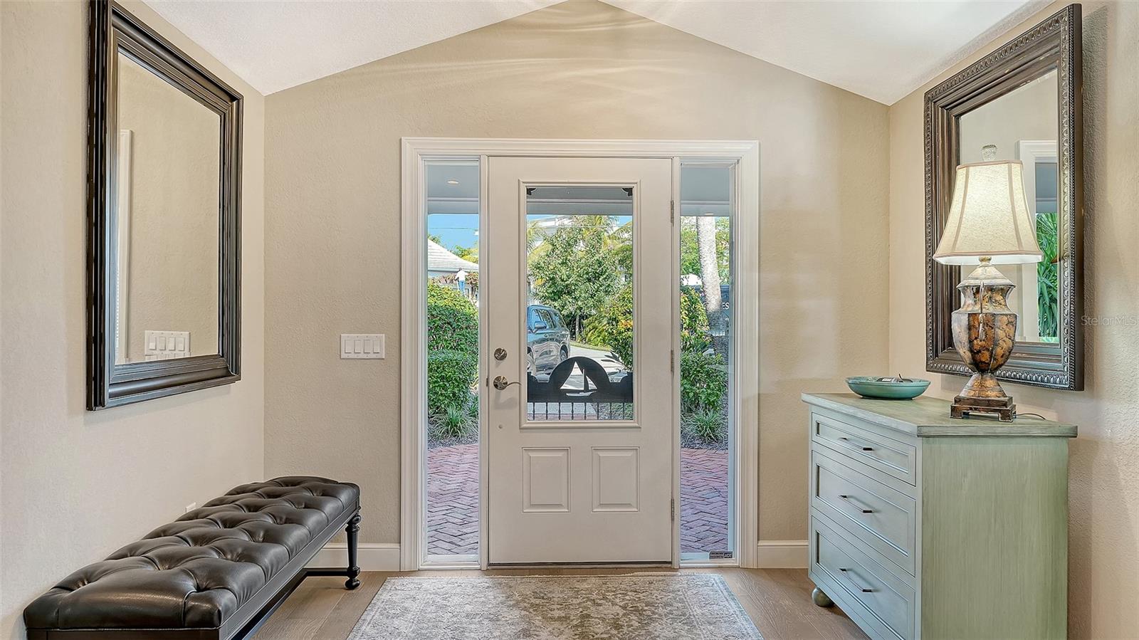 Image 17 of 100 For 878 Freeling Drive