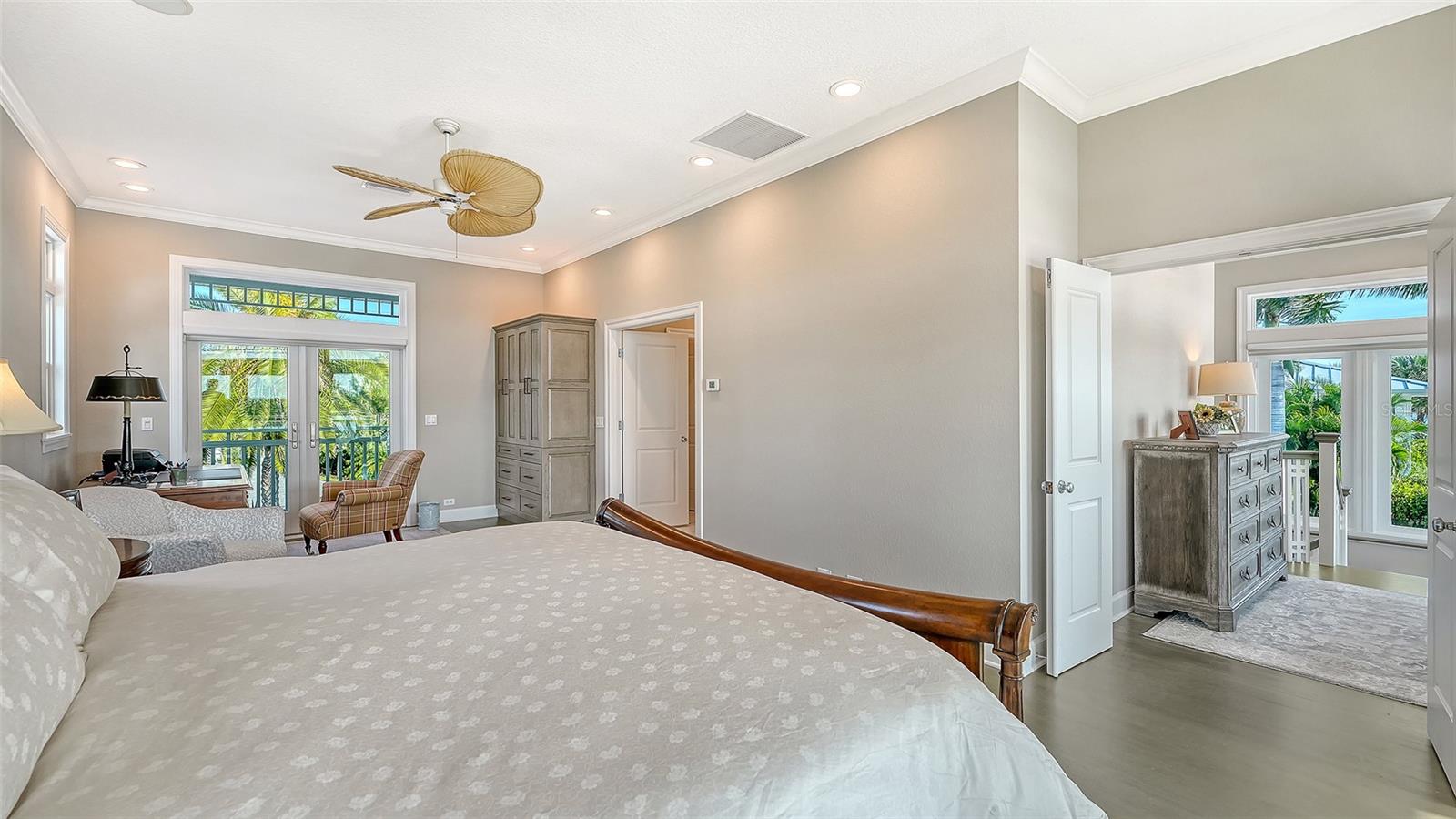 Image 51 of 100 For 878 Freeling Drive