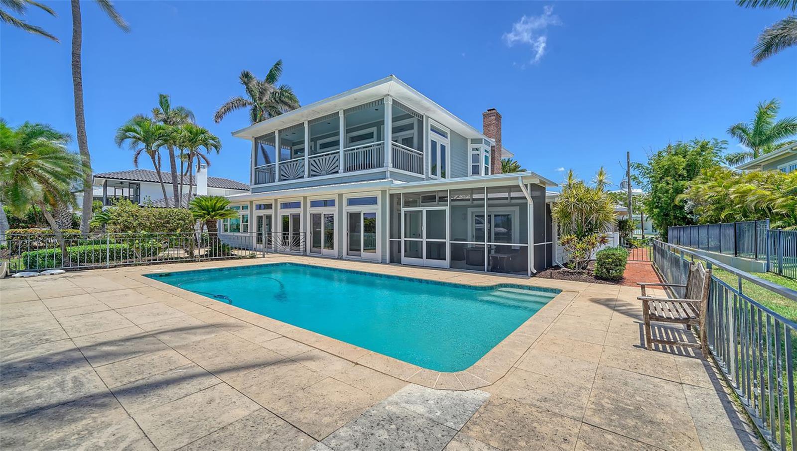 Image 65 of 100 For 878 Freeling Drive