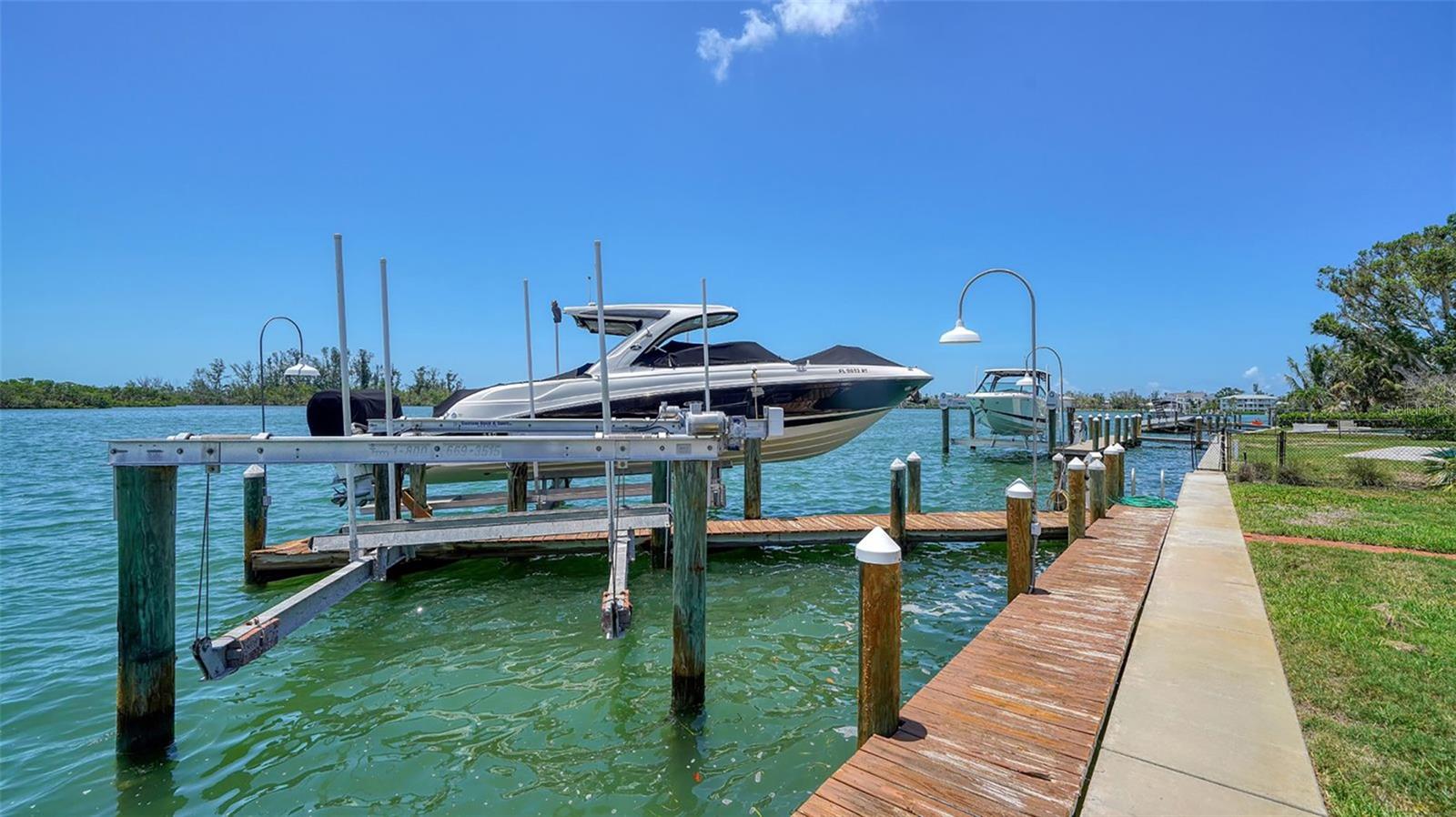 Image 70 of 100 For 878 Freeling Drive