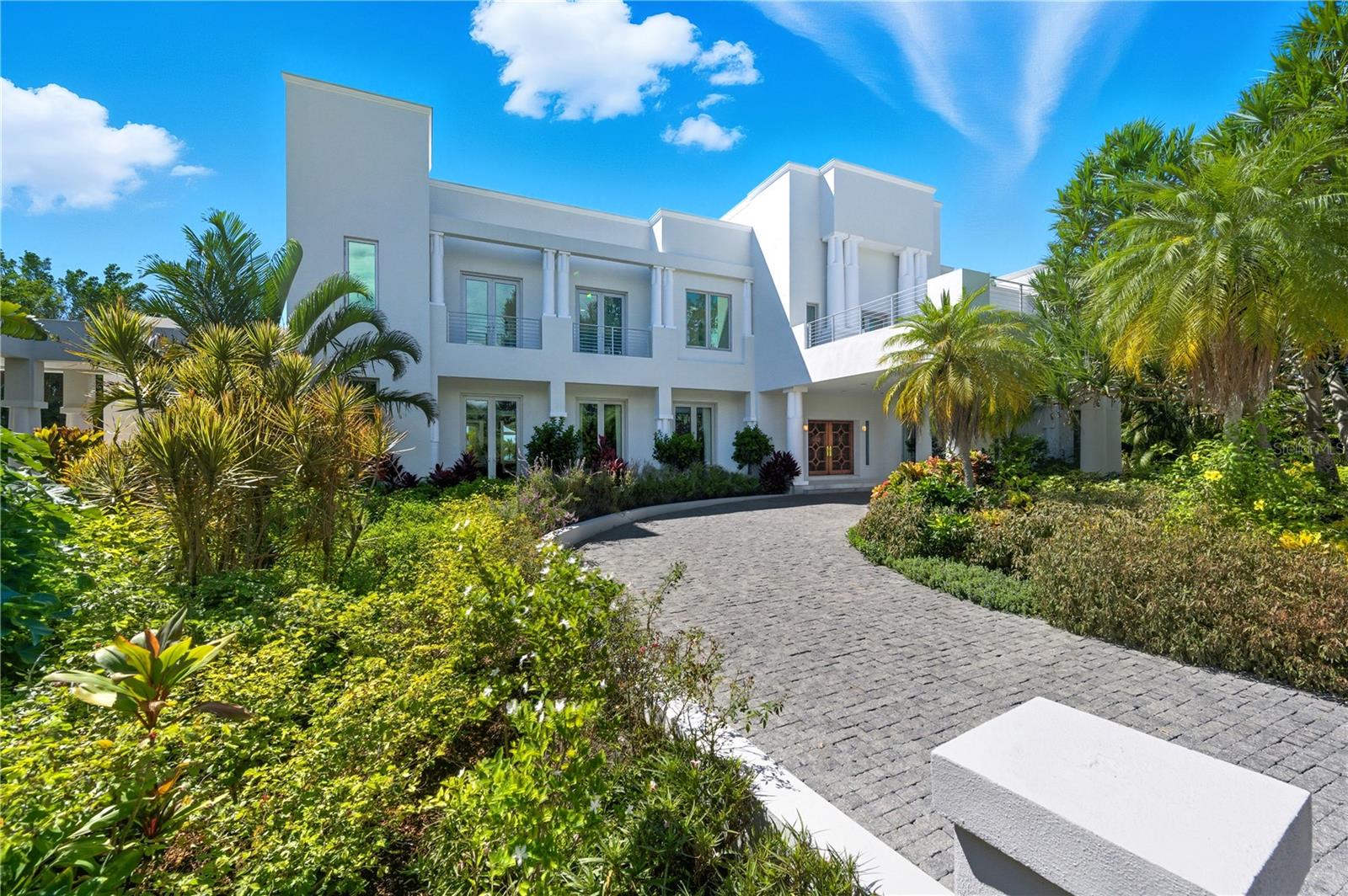 Image 2 of 90 For 3315 Bay Shore Road