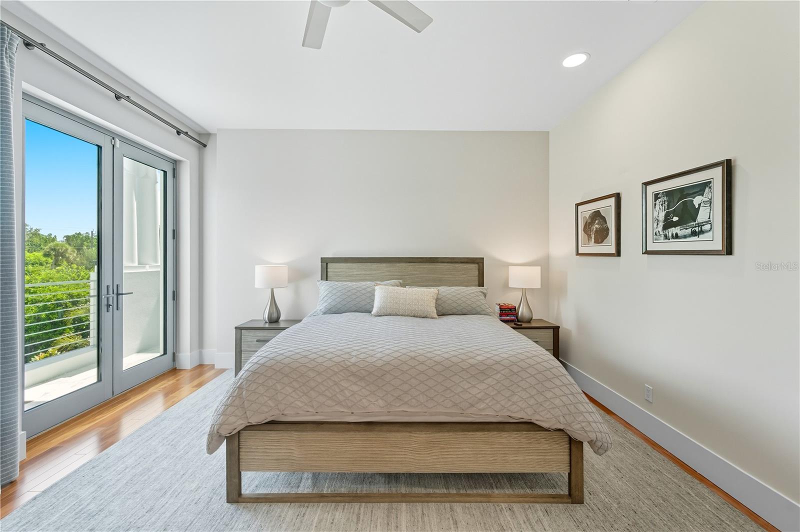 Image 21 of 90 For 3315 Bay Shore Road