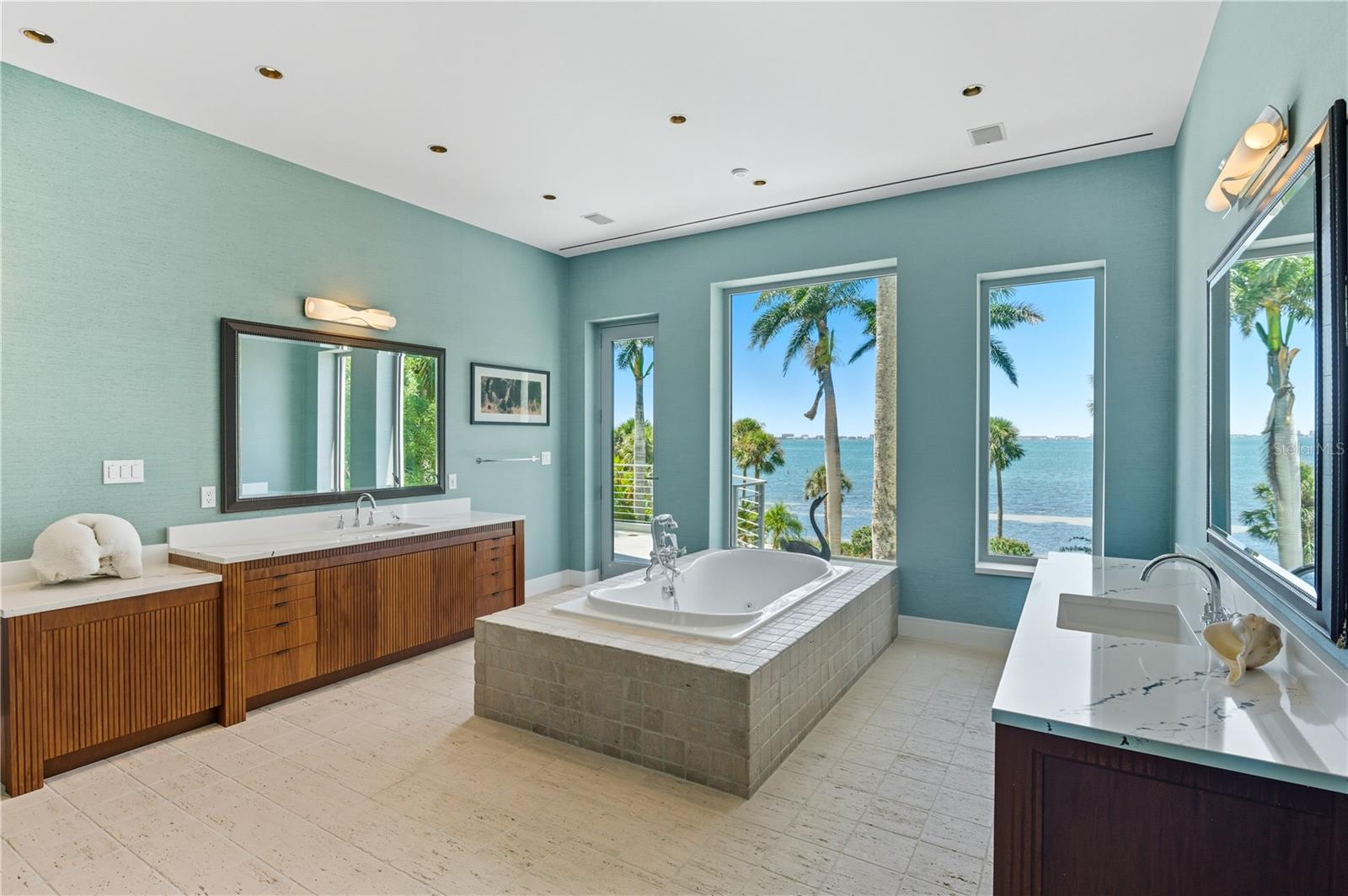 Image 29 of 90 For 3315 Bay Shore Road