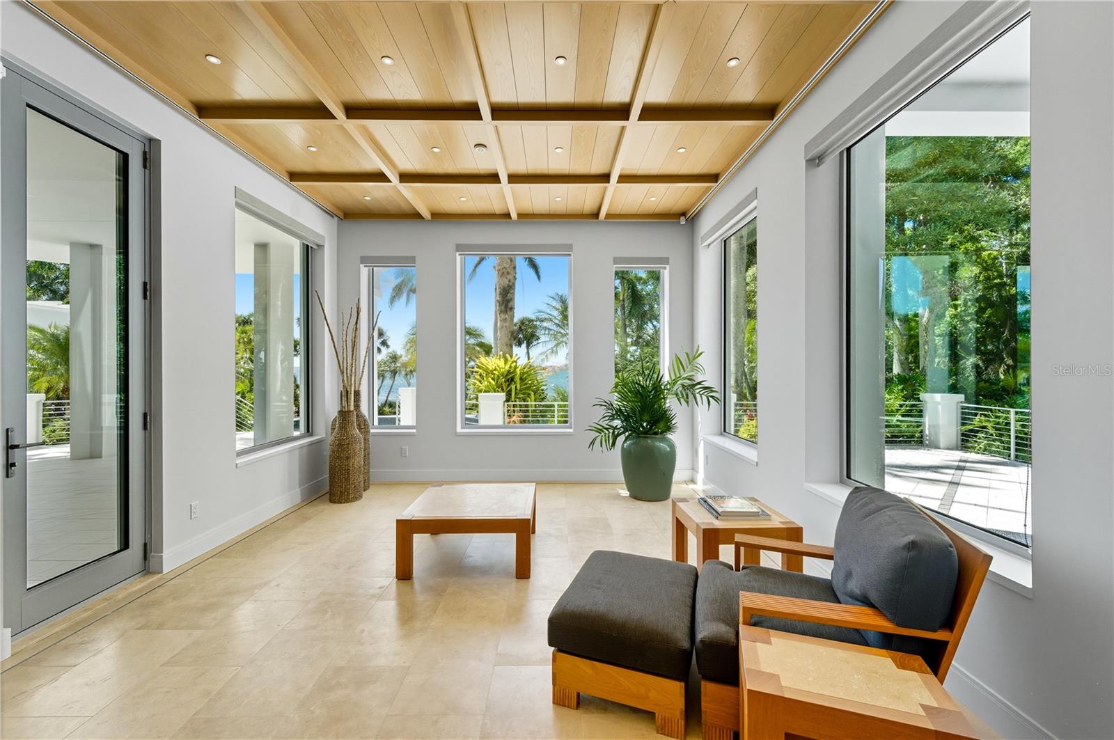 Image 50 of 90 For 3315 Bay Shore Road