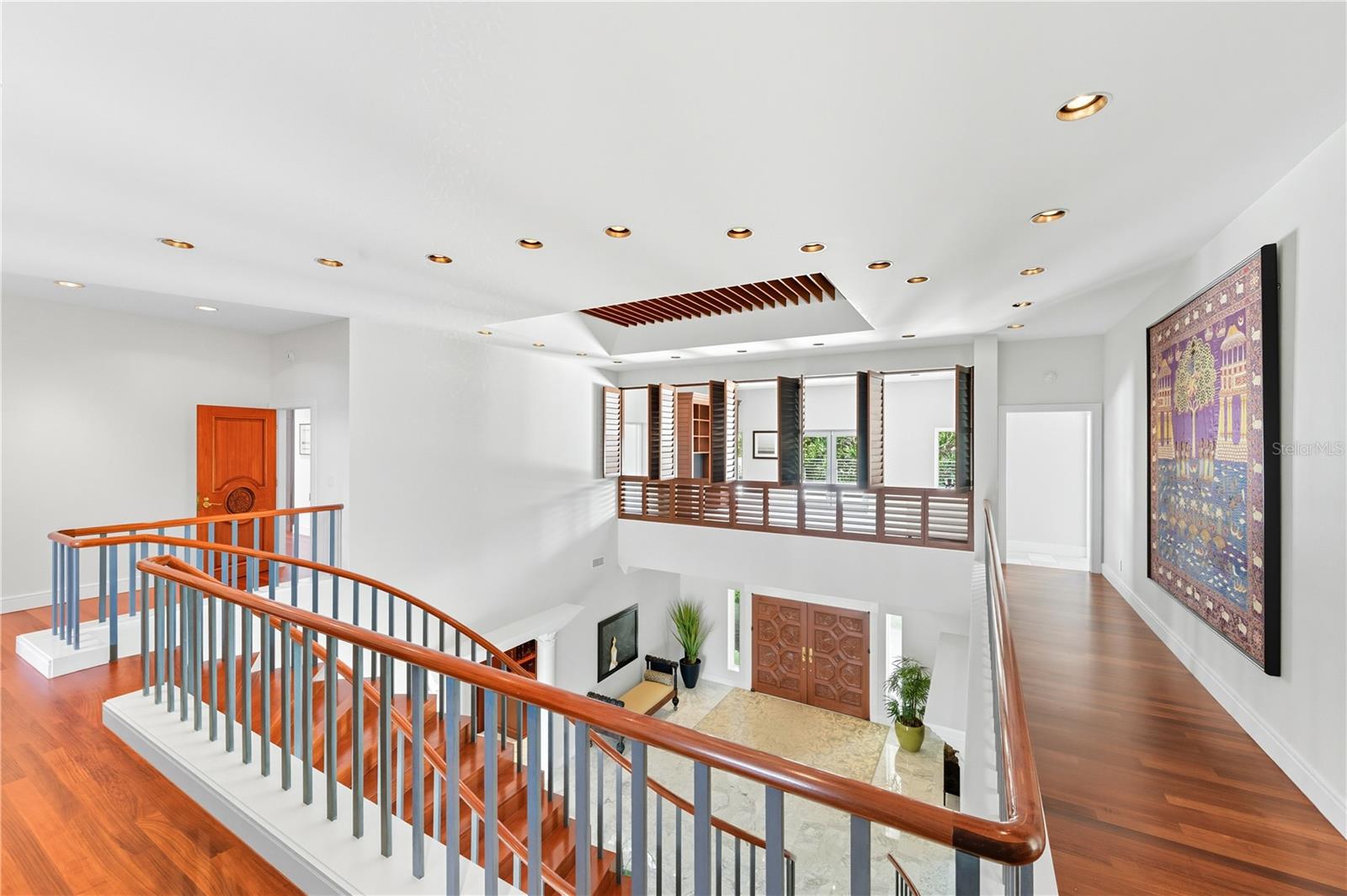 Image 6 of 90 For 3315 Bay Shore Road