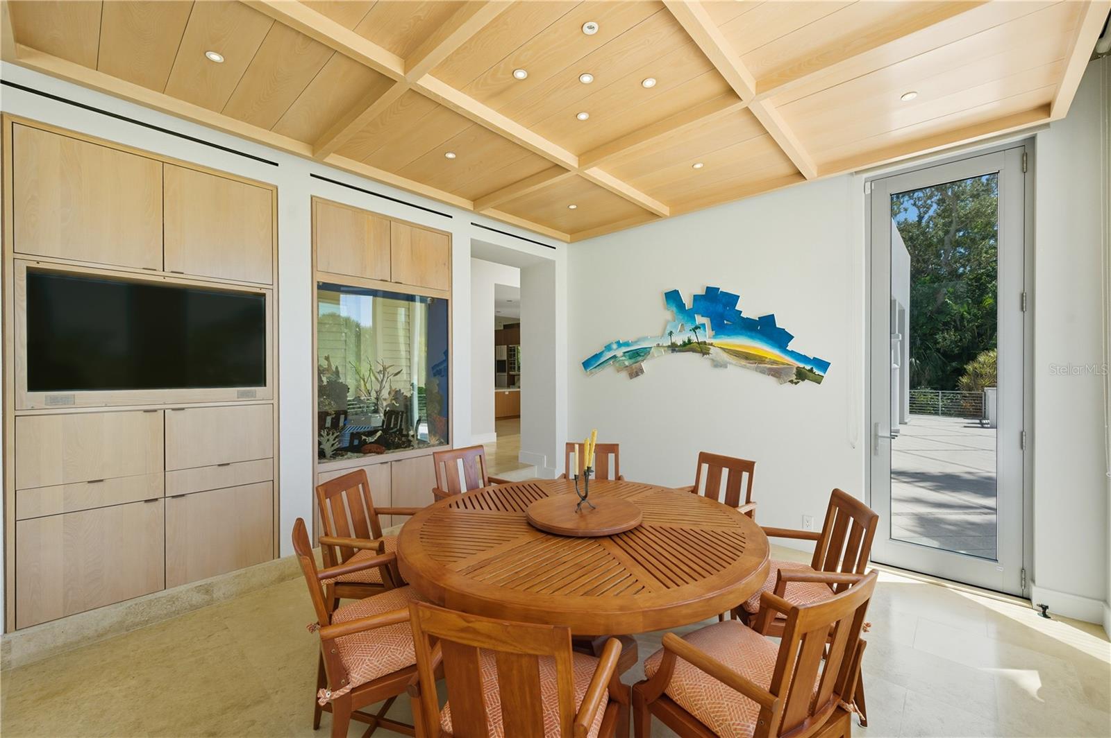 Image 61 of 90 For 3315 Bay Shore Road