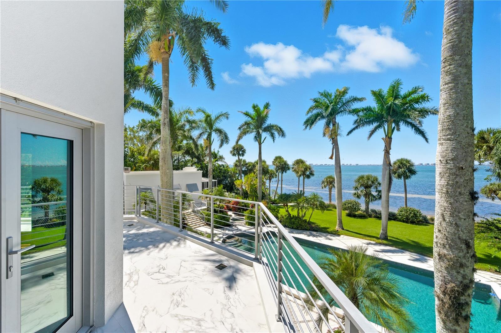 Image 69 of 90 For 3315 Bay Shore Road