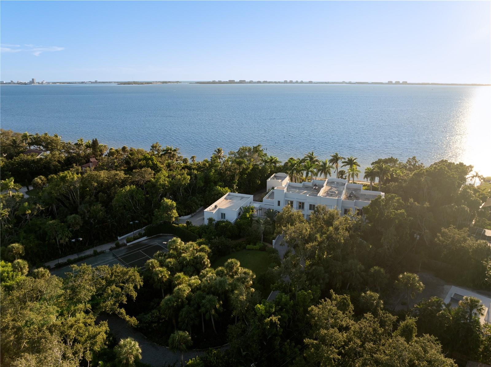 Image 79 of 90 For 3315 Bay Shore Road