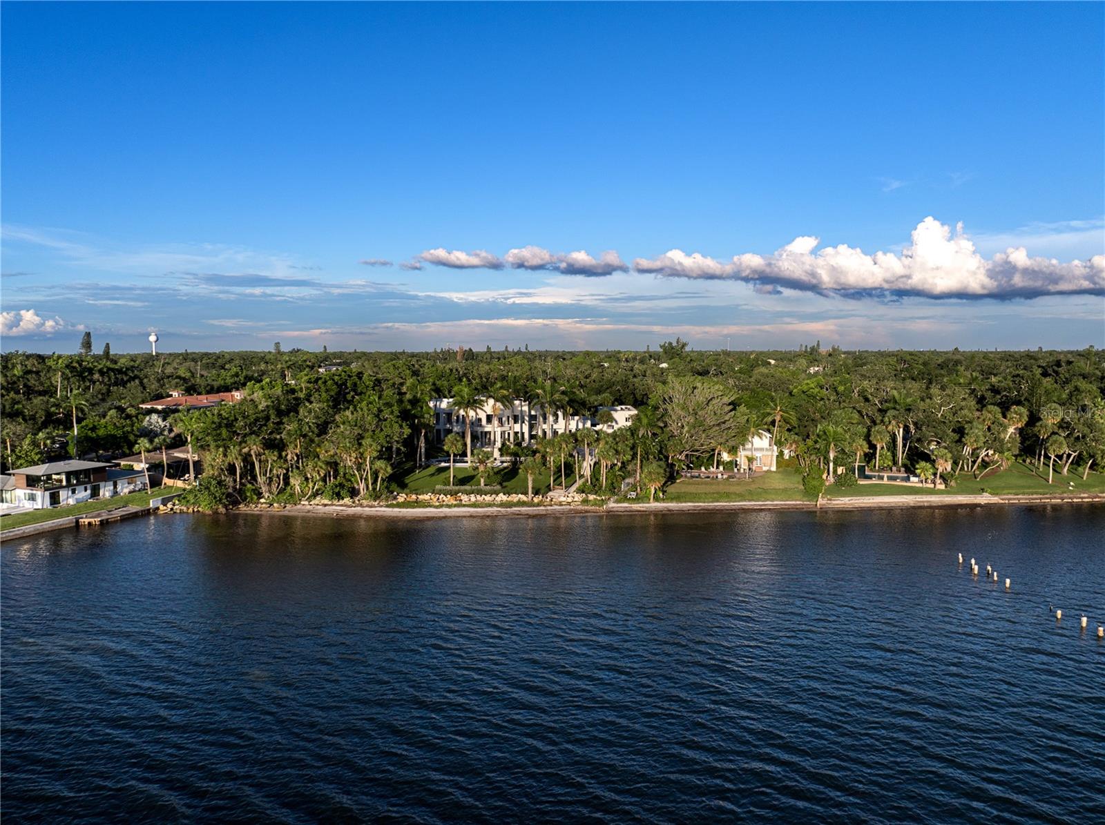 Image 81 of 90 For 3315 Bay Shore Road