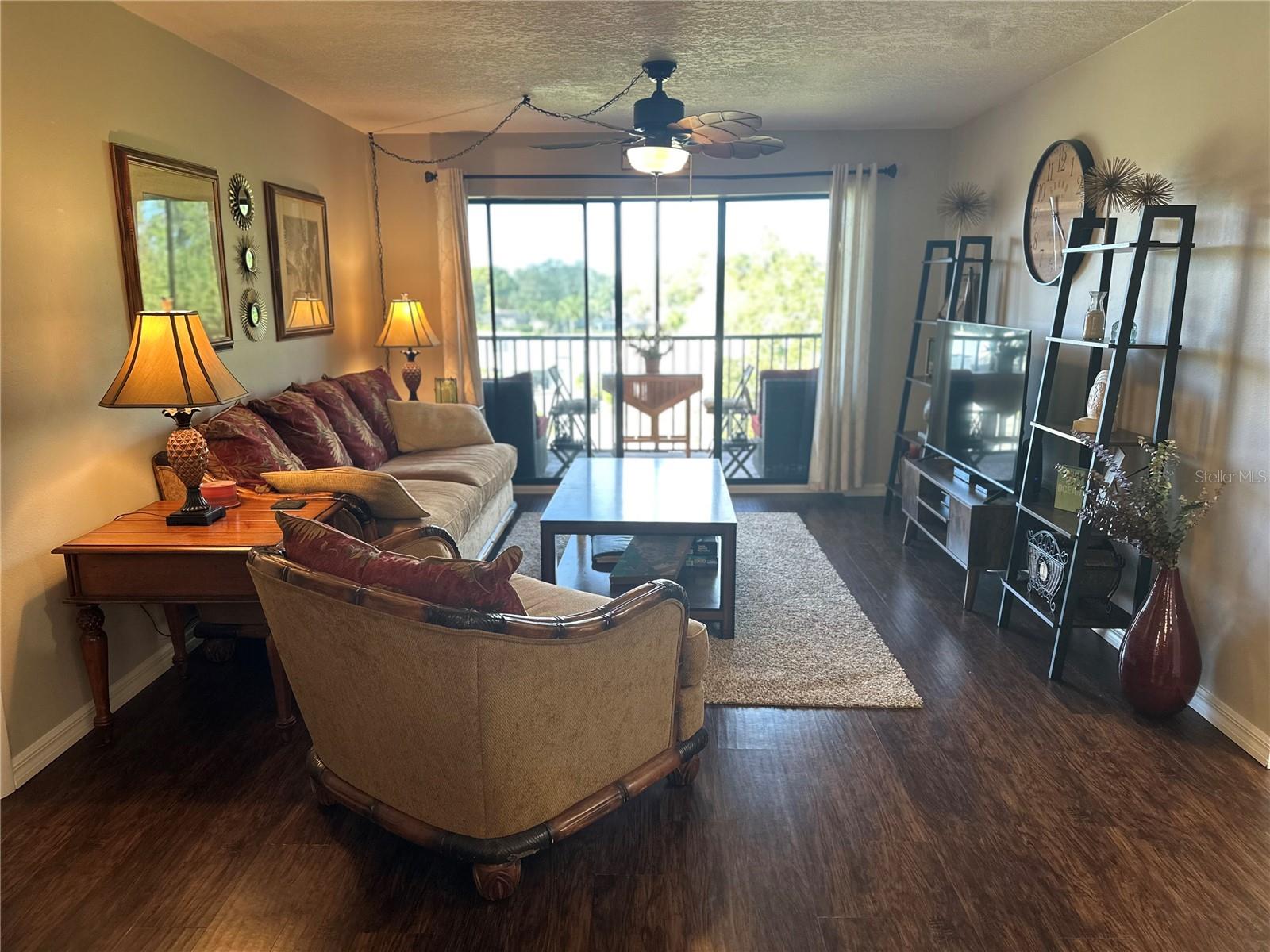 Image 3 of 15 For 6116 43rd Street W 401d