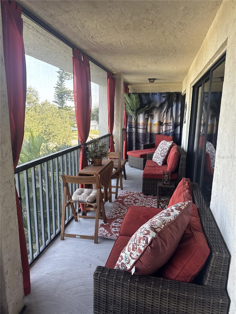 Image 6 of 15 For 6116 43rd Street W 401d