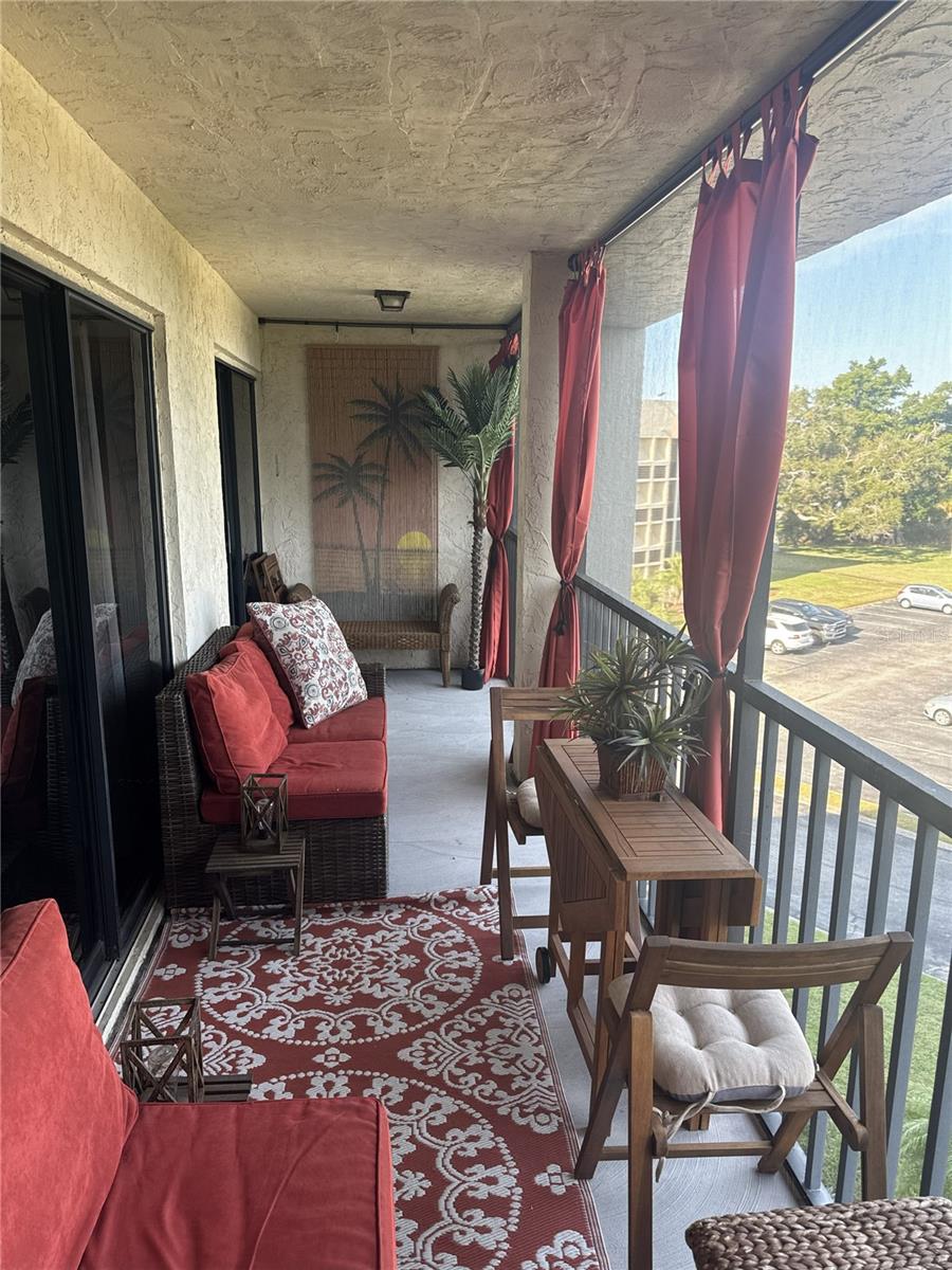 Image 7 of 15 For 6116 43rd Street W 401d