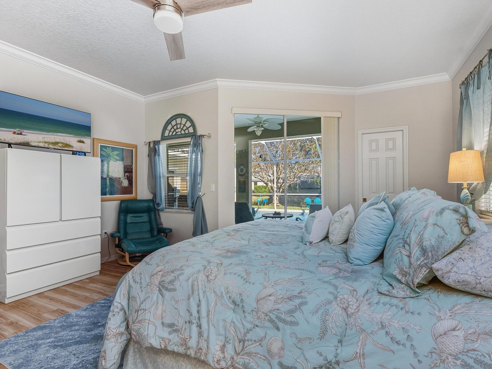 Image 22 of 40 For 4467 Golden Lake Drive