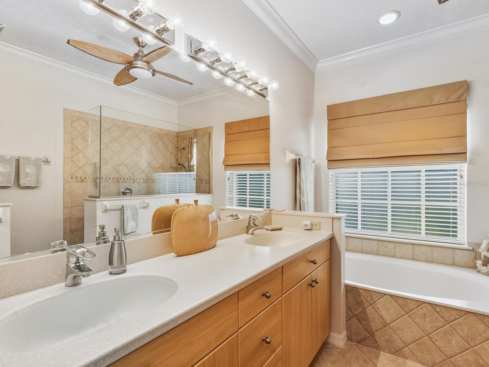 Image 24 of 40 For 4467 Golden Lake Drive