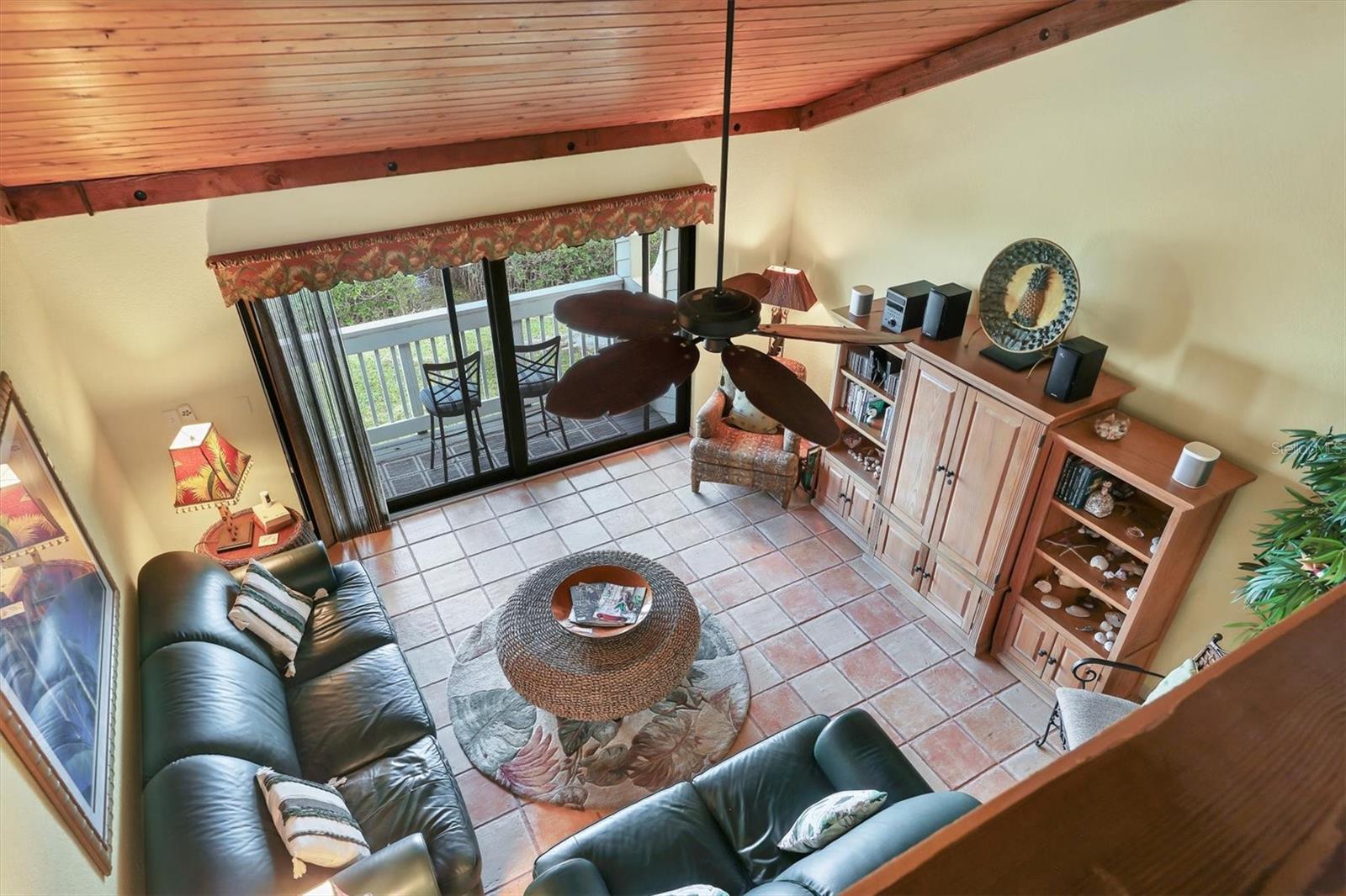 Image 28 of 61 For 5270 Gulf Of Mexico Drive 508