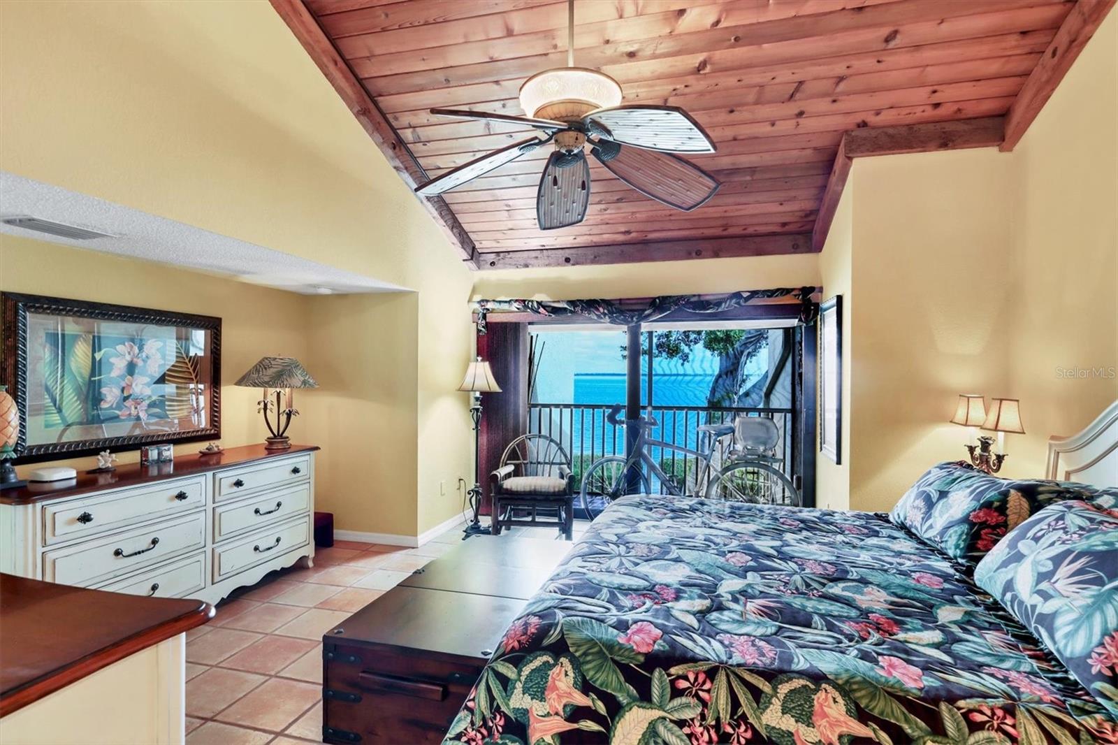 Image 29 of 61 For 5270 Gulf Of Mexico Drive 508