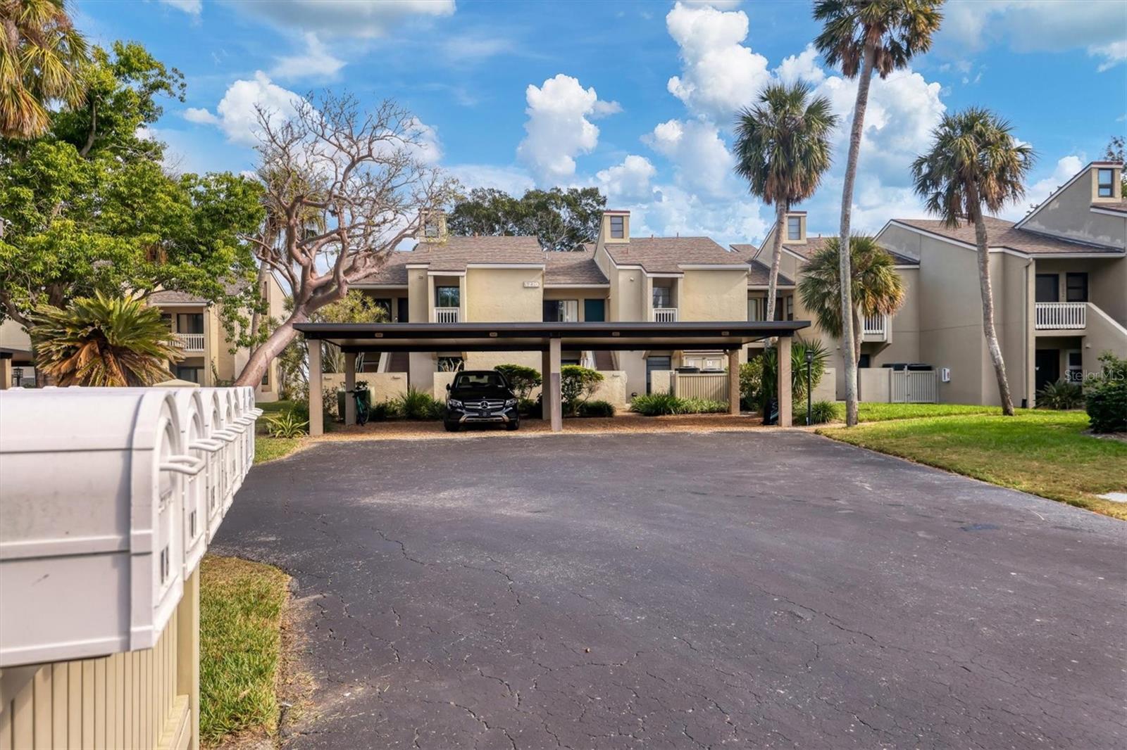 Image 38 of 61 For 5270 Gulf Of Mexico Drive 508