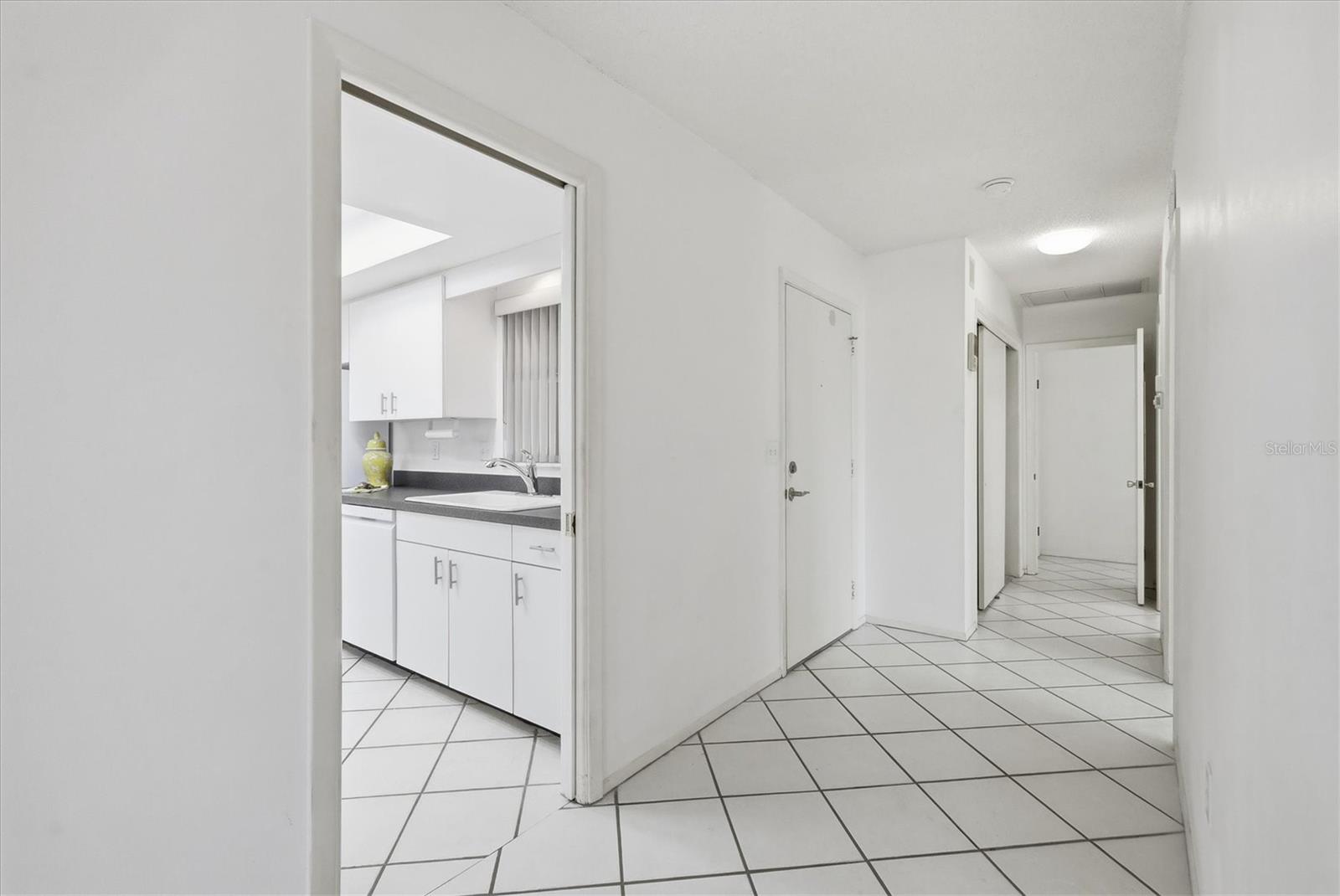 Image 14 of 40 For 6811 10th Avenue W