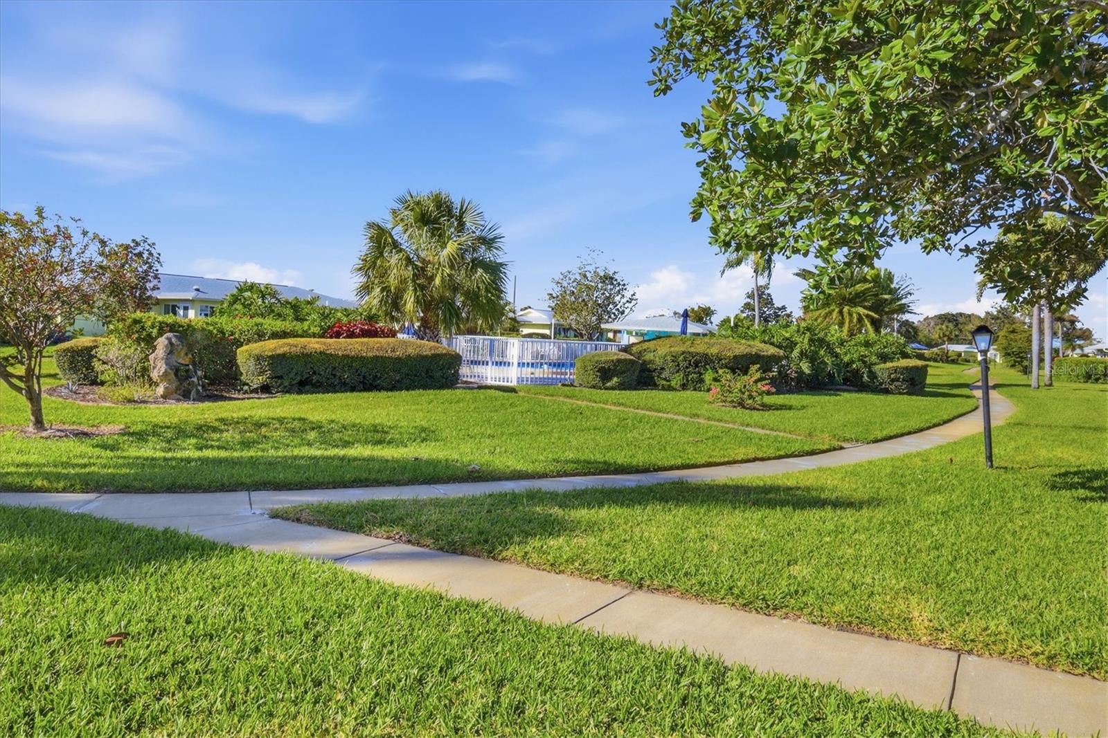 Image 33 of 40 For 6811 10th Avenue W