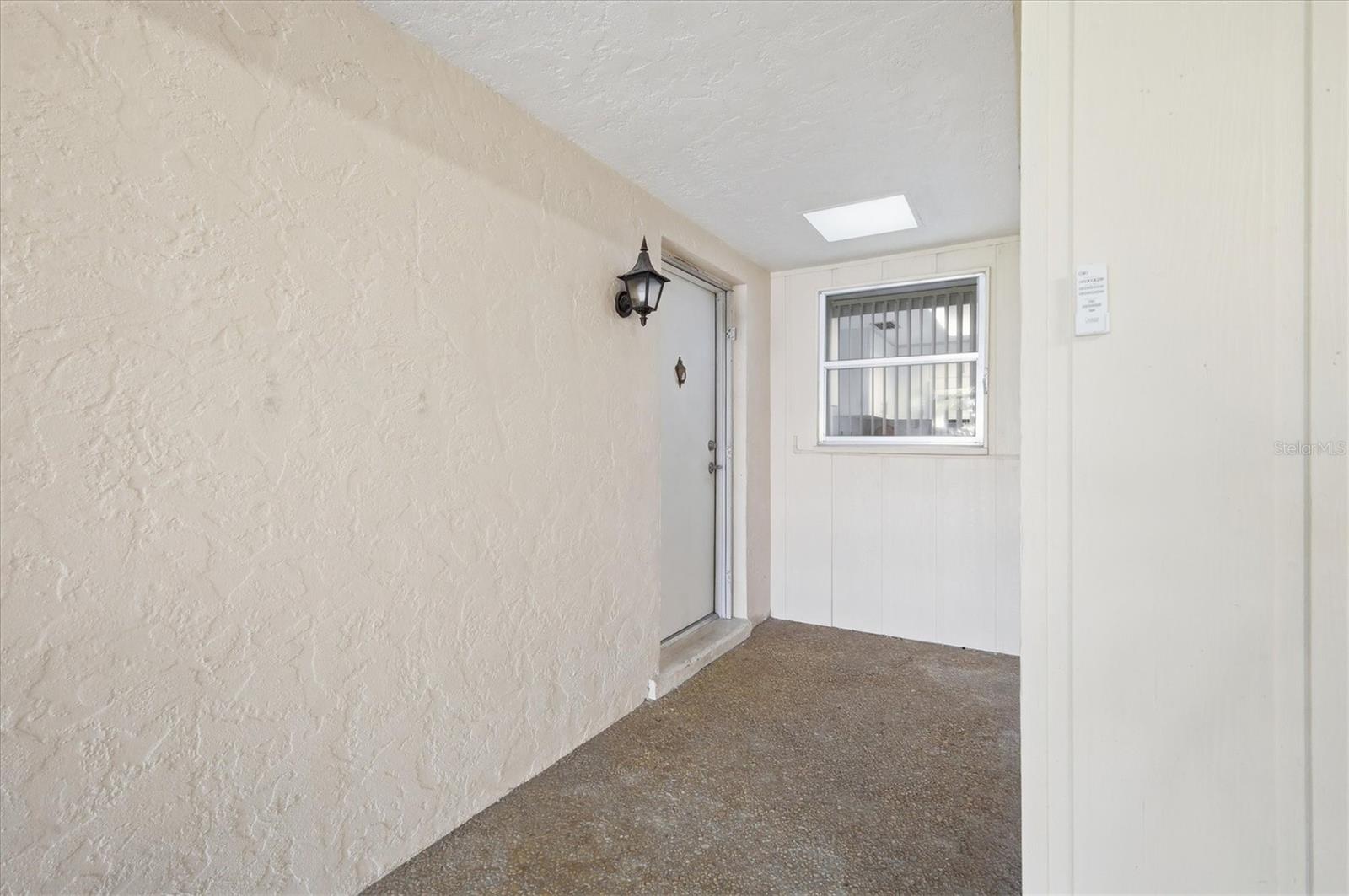 Image 6 of 40 For 6811 10th Avenue W