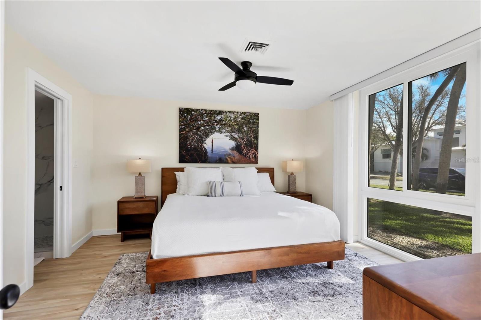 Image 16 of 49 For 500 Washington Drive 5a