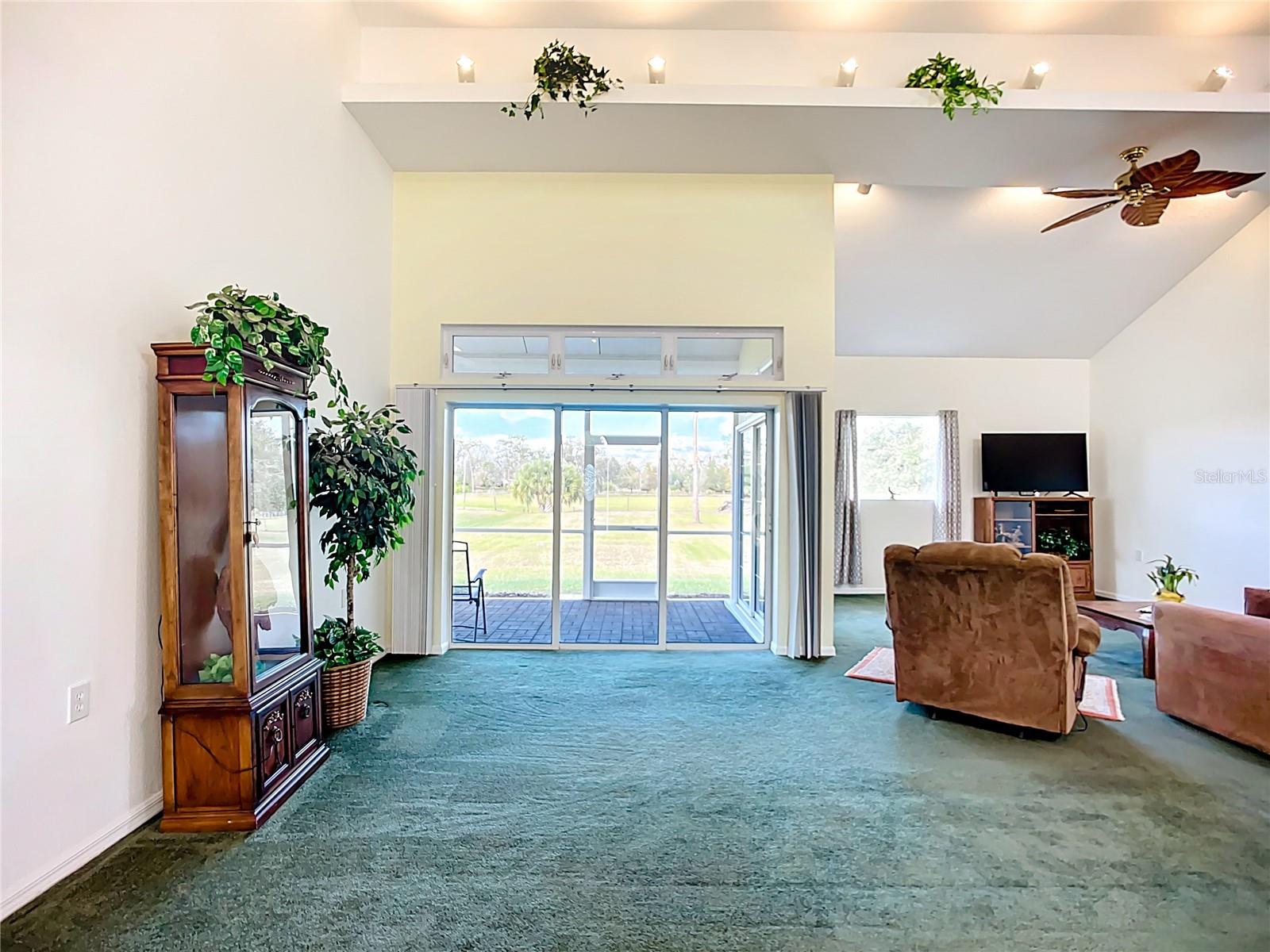 Image 17 of 77 For 4353 Hidden River Road