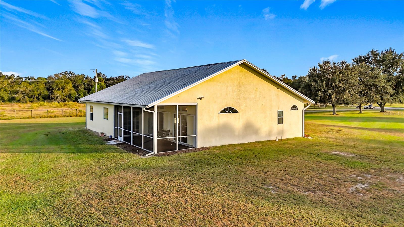 Image 44 of 77 For 4353 Hidden River Road